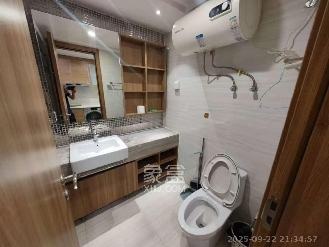 恒大翡翠华庭  1室1厅1卫    1300.0元/月室内图