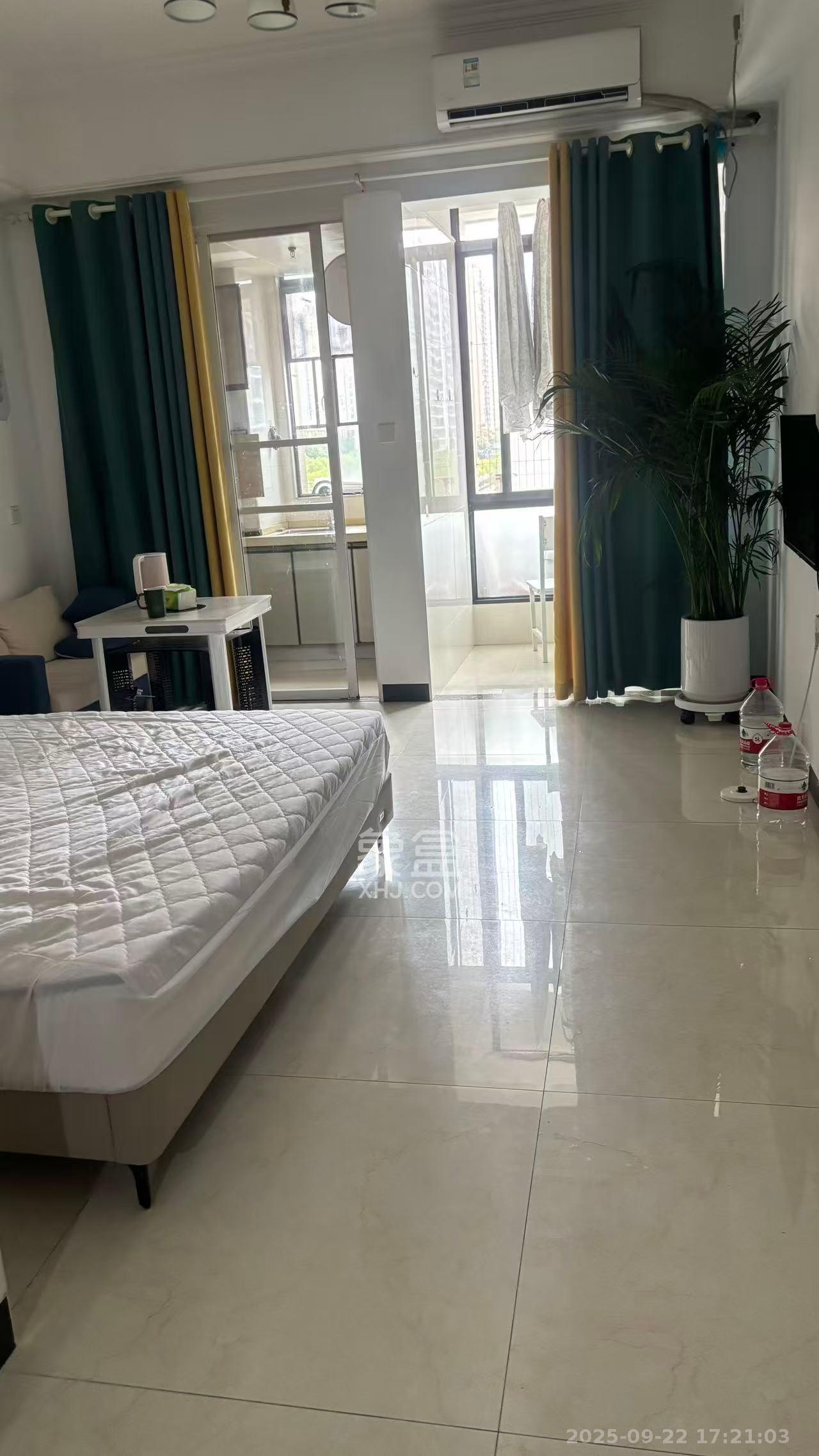 国泰九龙湾 1室0厅0卫 1400.0元/月 国泰九龙湾 1室0厅0卫 1400.0元/月室内图