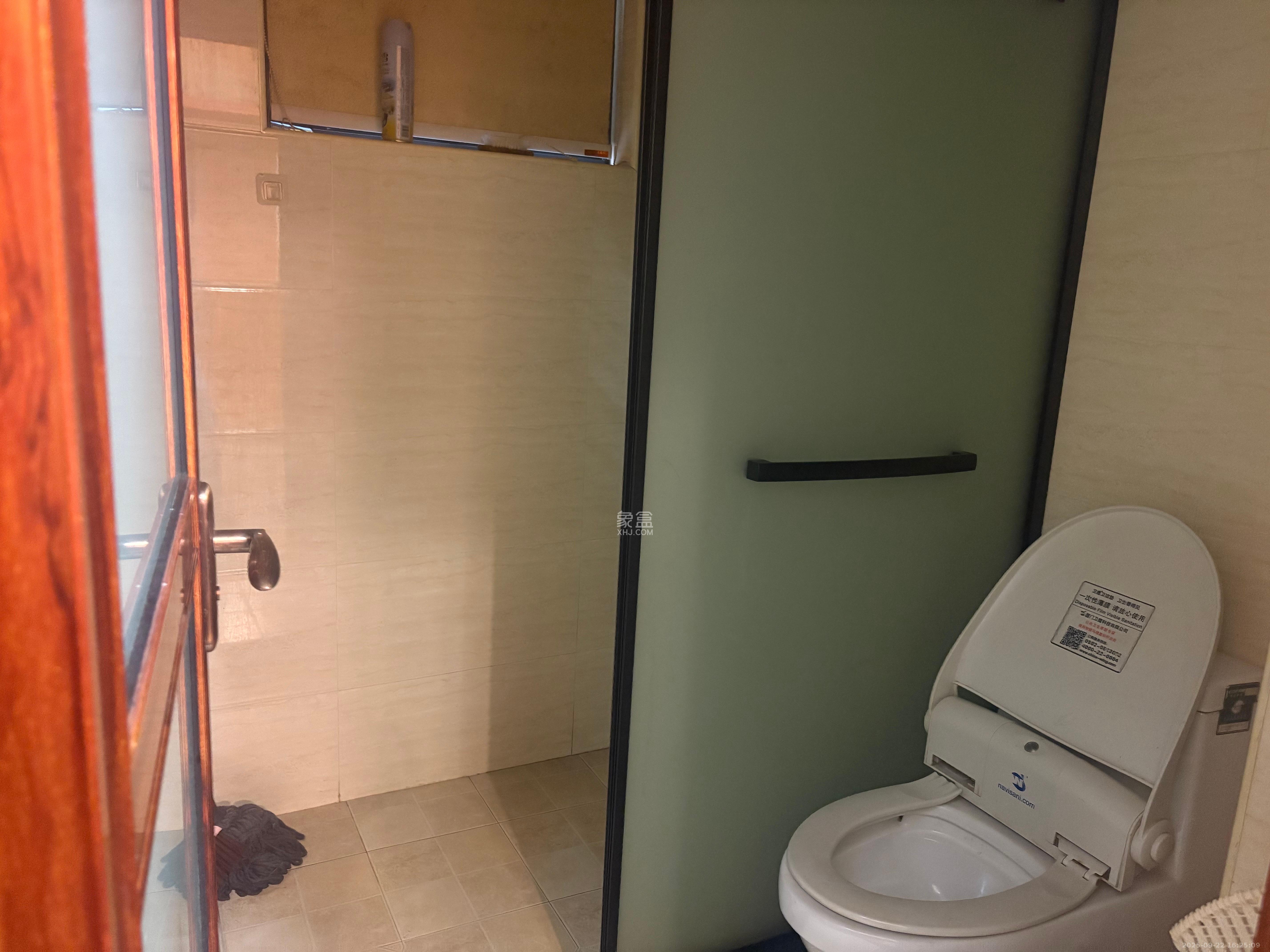 湘江世纪城聚江苑 3室2厅2卫 5600.0元/月 湘江世纪城聚江苑 3室2厅2卫 5600.0元/月室内图