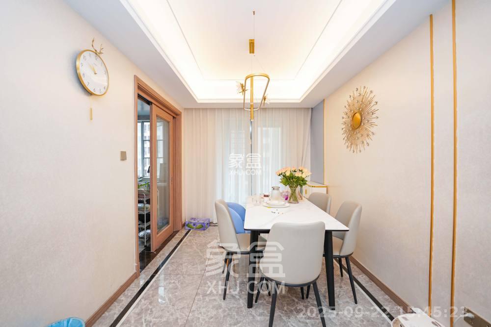 金地铂悦 4室2厅2卫 3400.0元/月 金地铂悦 4室2厅2卫 3400.0元/月室内图