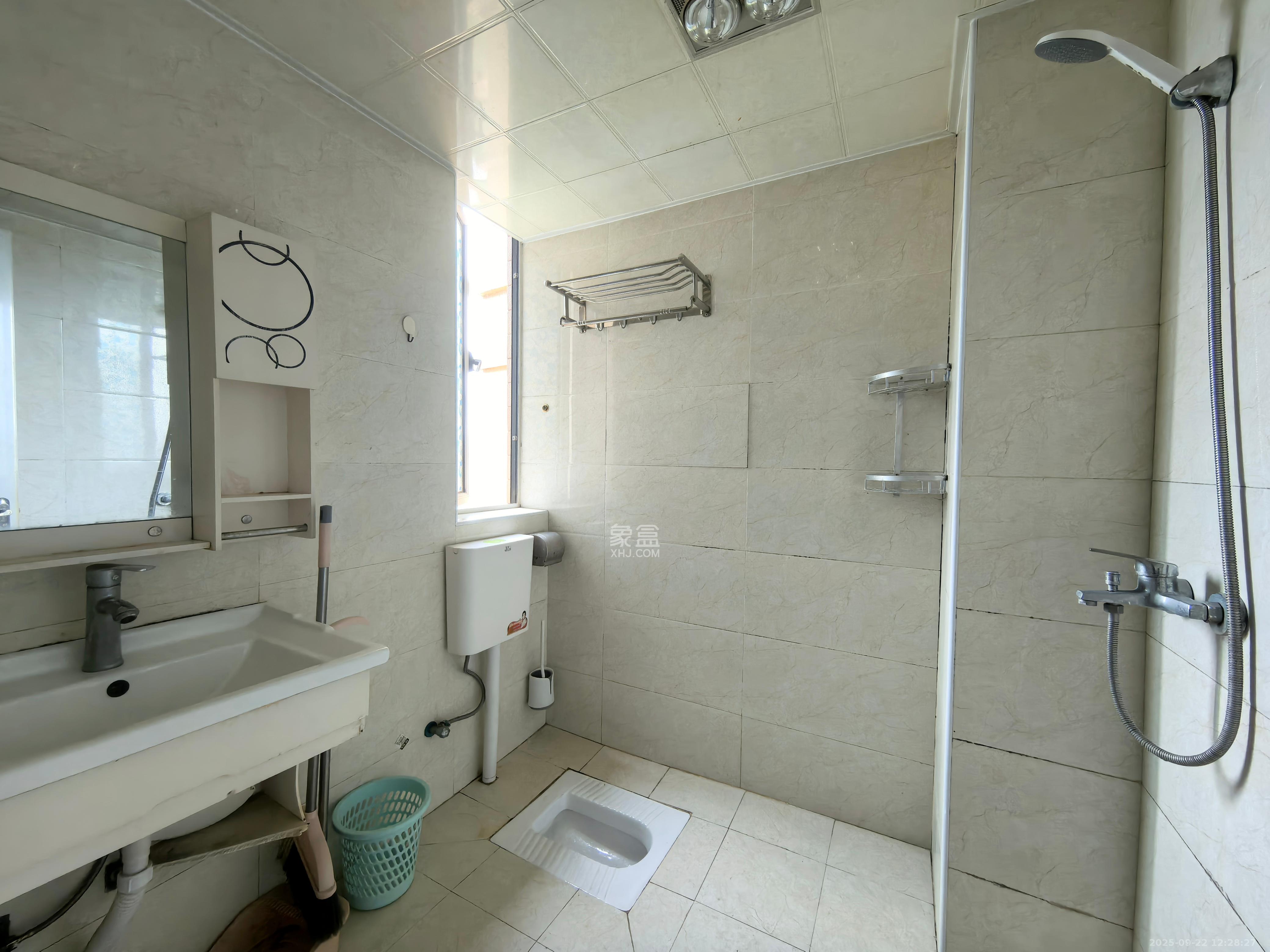 五矿万境水岸一期（万境水岸嘉苑）  2室2厅1卫    2000.0元/月室内图