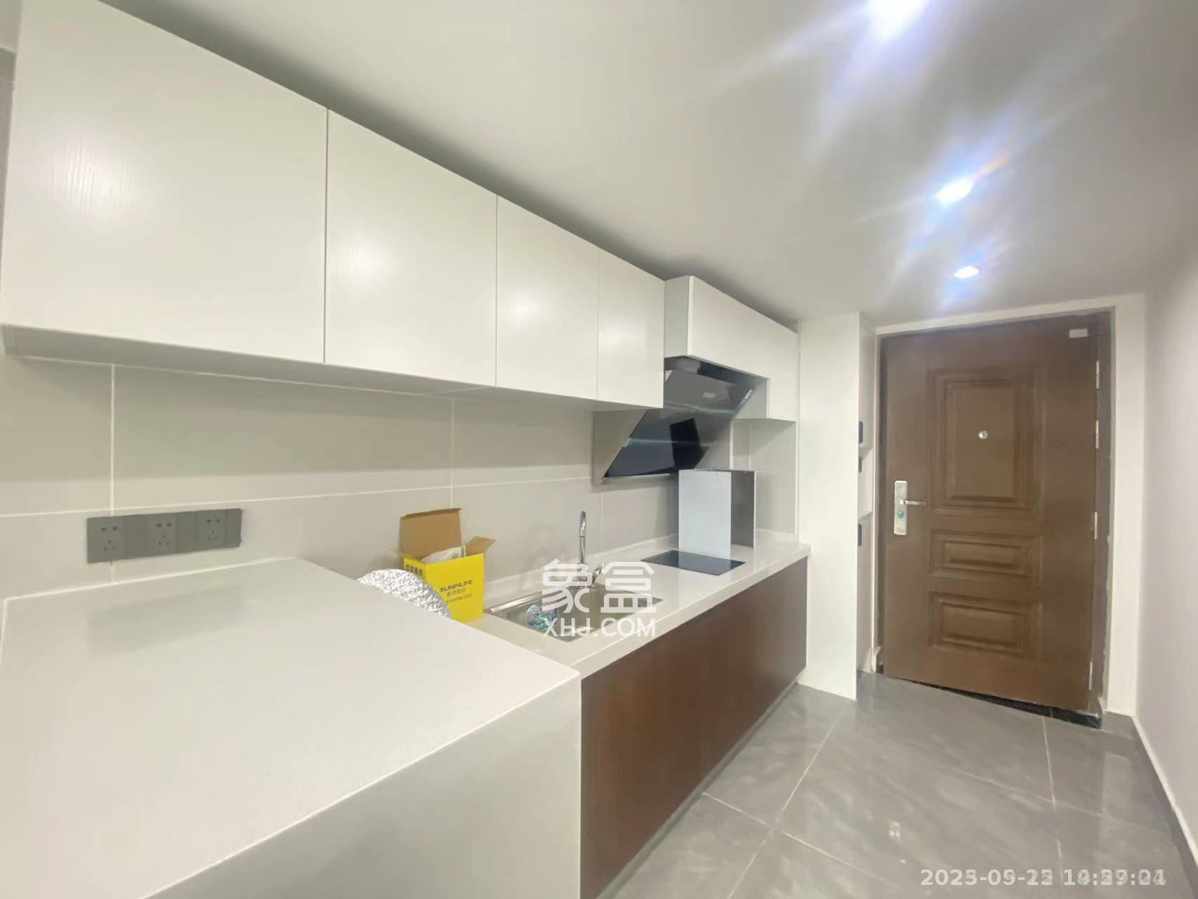 奥克斯滨仕花园（奥克斯洋湖广场/奥克斯中心）  1室1厅1卫    1800.0元/月室内图