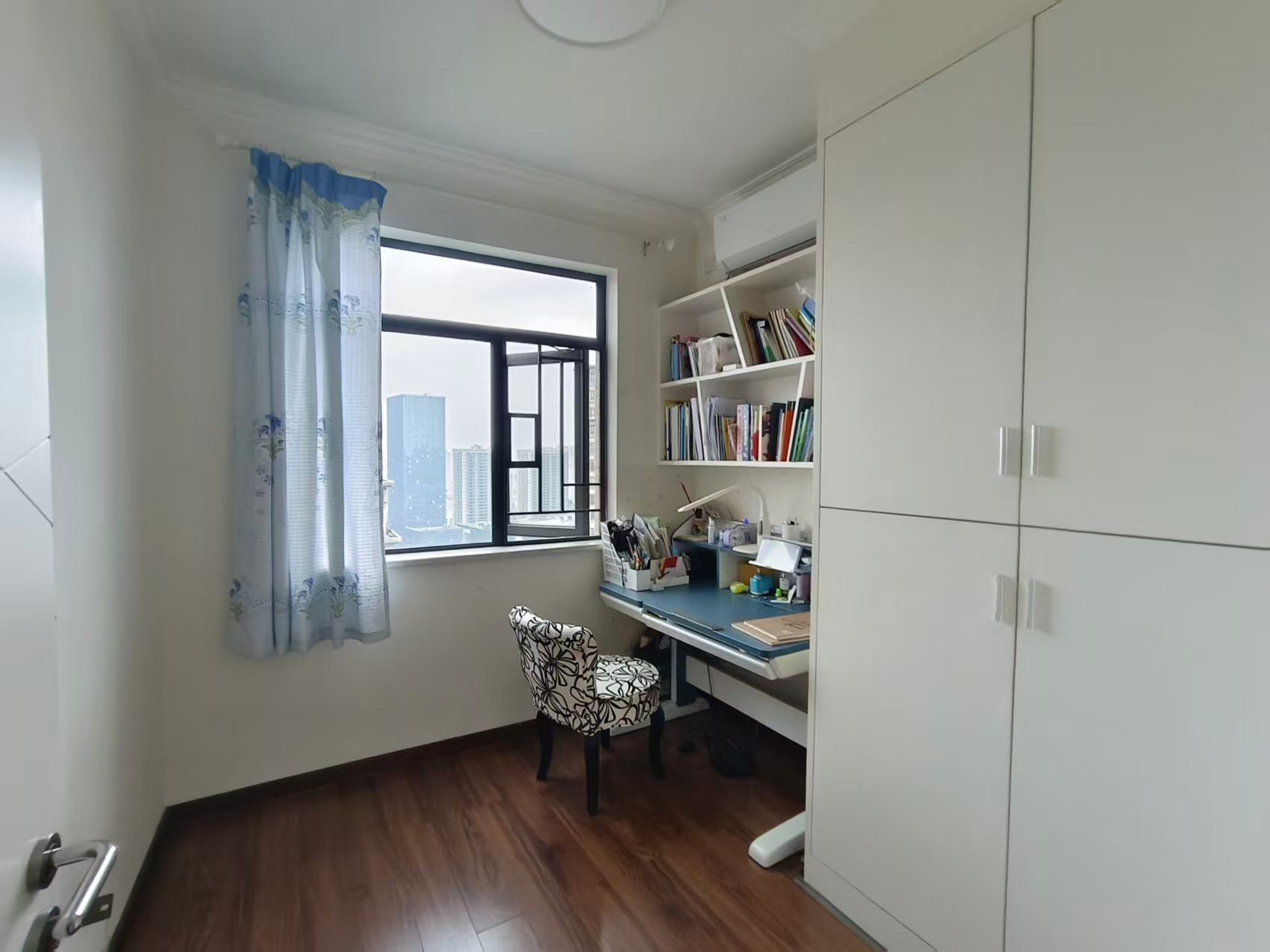 中建御山和苑 3室2厅1卫 58.8万 中建御山和苑 3室2厅1卫 58.8万室内图