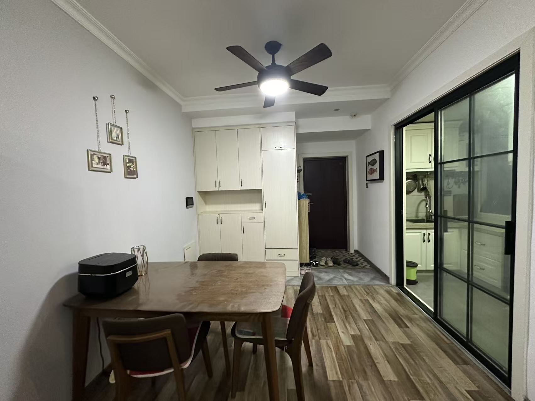 春藤小镇 3室2厅1卫 62.8万 春藤小镇 3室2厅1卫 62.8万室内图