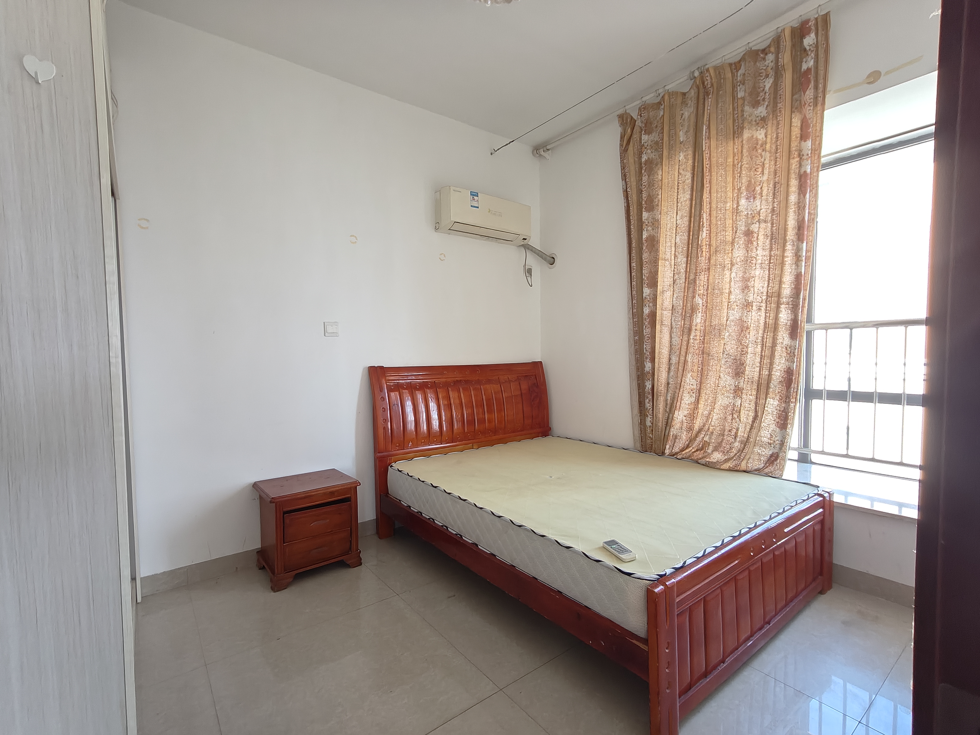 华晨御园 2室2厅1卫 48.0万 华晨御园 2室2厅1卫 48.0万室内图