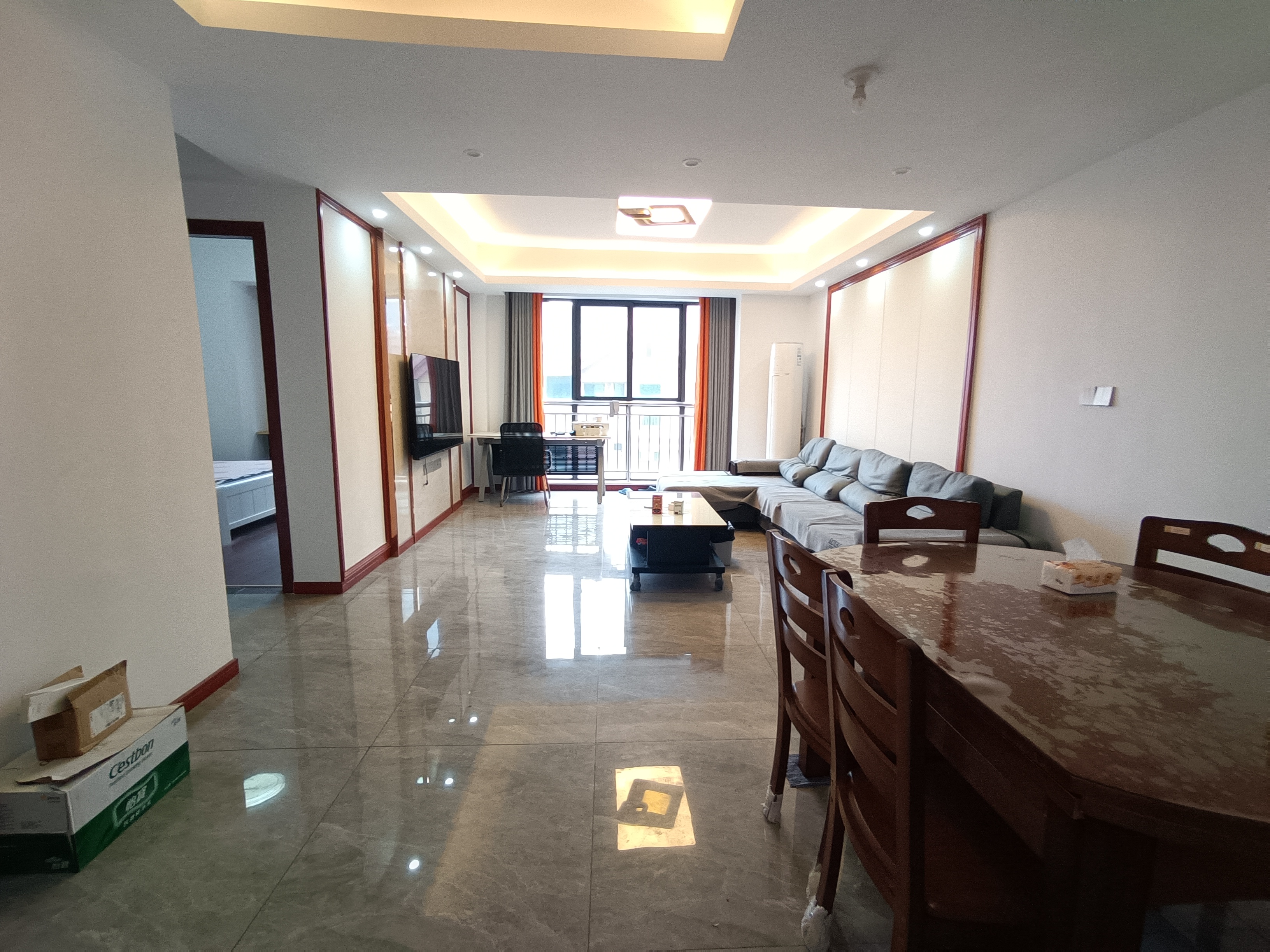 壹品熙园  4室2厅1卫    118.0万 壹品熙园  4室2厅1卫    118.0万室内图