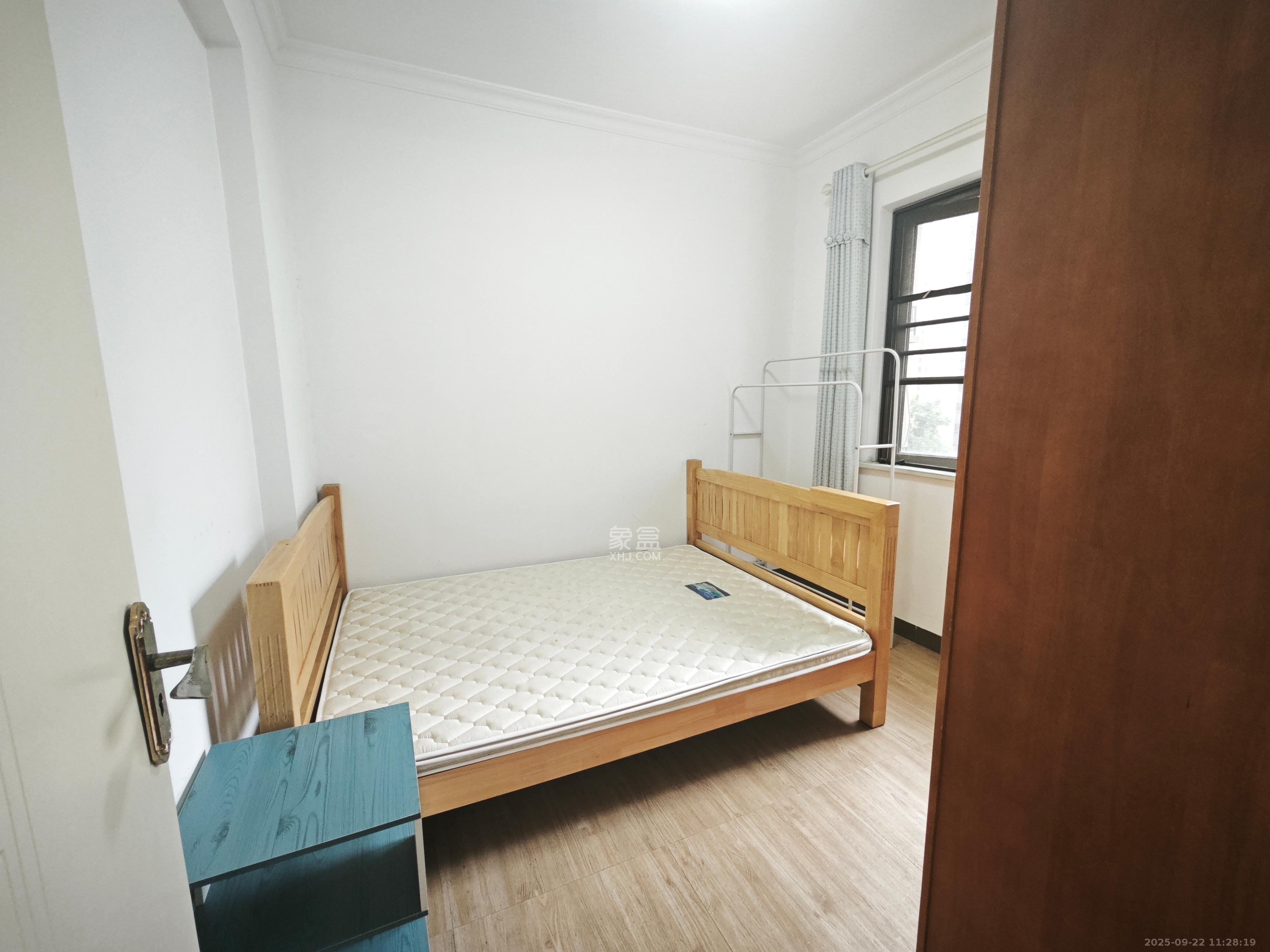 梅溪湖合能璞丽 3室2厅2卫 2400.0元/月 梅溪湖合能璞丽 3室2厅2卫 2400.0元/月室内图