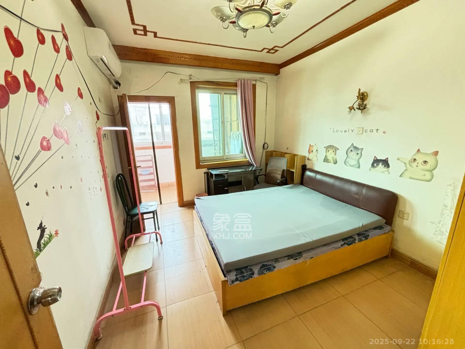 南园小区 2室1厅1卫 1300.0元/月 南园小区 2室1厅1卫 1300.0元/月室内图