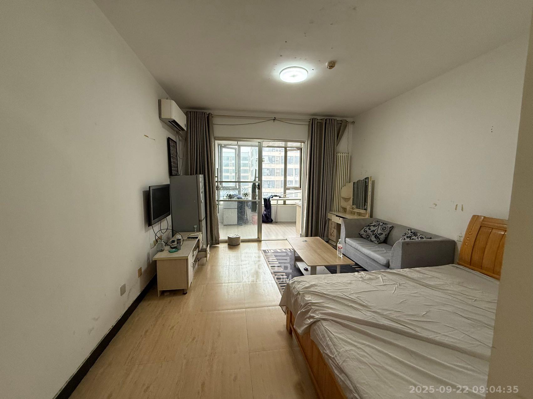 怡海星城  1室1厅1卫    800.0元/月 怡海星城  1室1厅1卫    800.0元/月