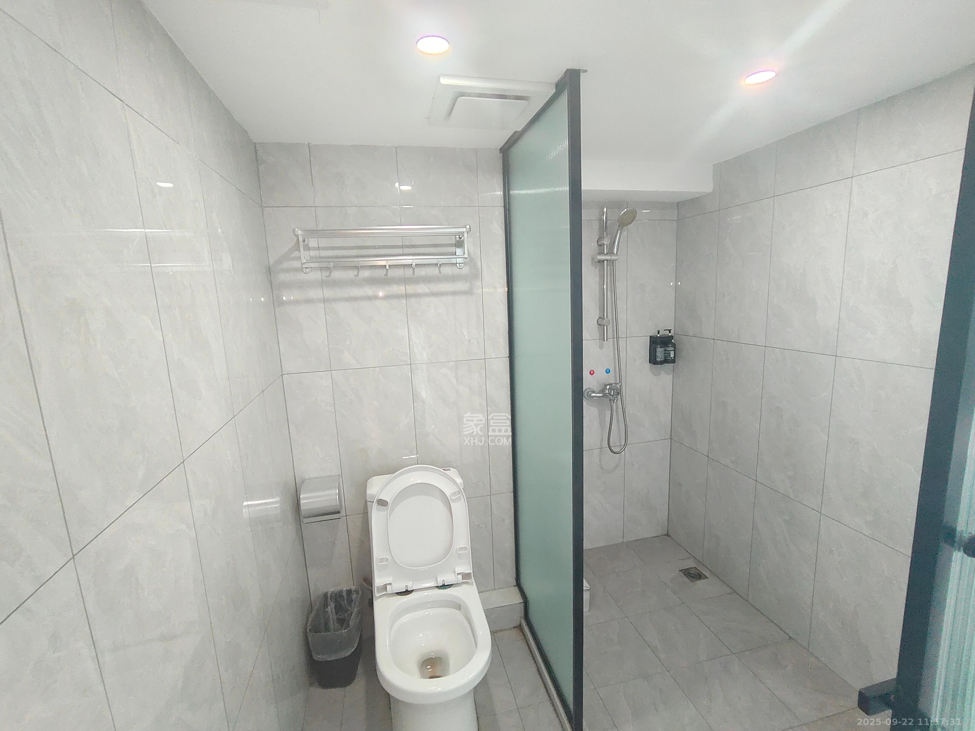 金地铂悦 1室0厅0卫 1800.0元/月 金地铂悦 1室0厅0卫 1800.0元/月室内图