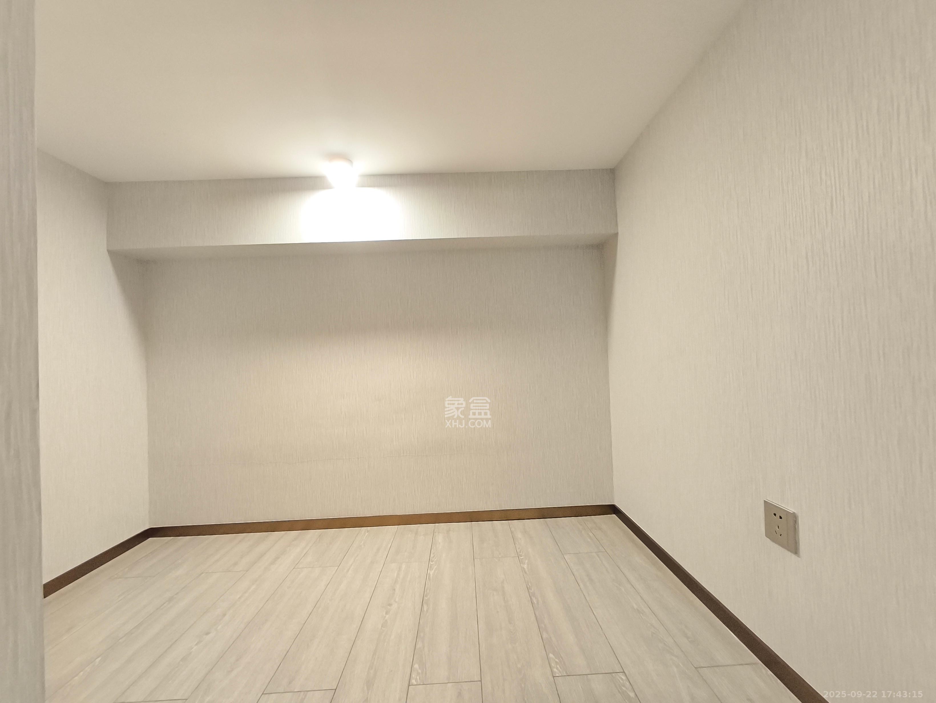 华远华时代 3室2厅2卫 3800.0元/月 华远华时代 3室2厅2卫 3800.0元/月室内图