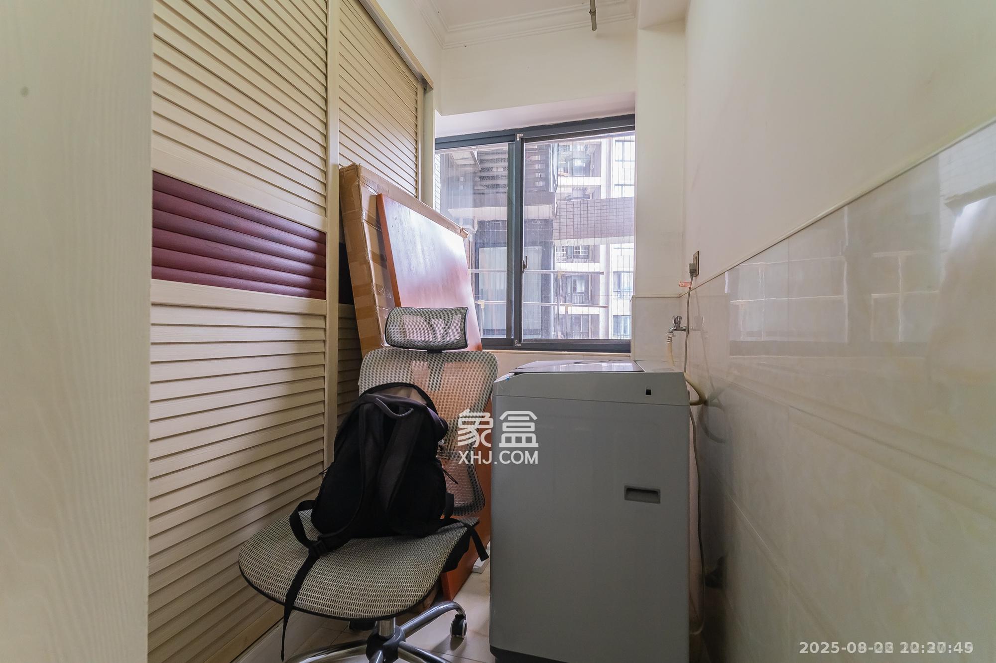 恒基凯旋门一二期 2室1厅1卫 1800.0元/月 恒基凯旋门一二期 2室1厅1卫 1800.0元/月室内图