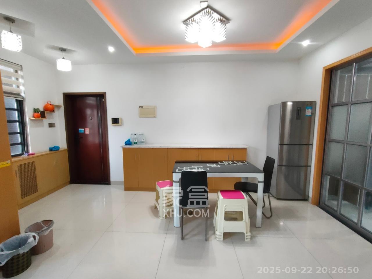 星城映象 3室2厅2卫 2400.0元/月 星城映象 3室2厅2卫 2400.0元/月室内图