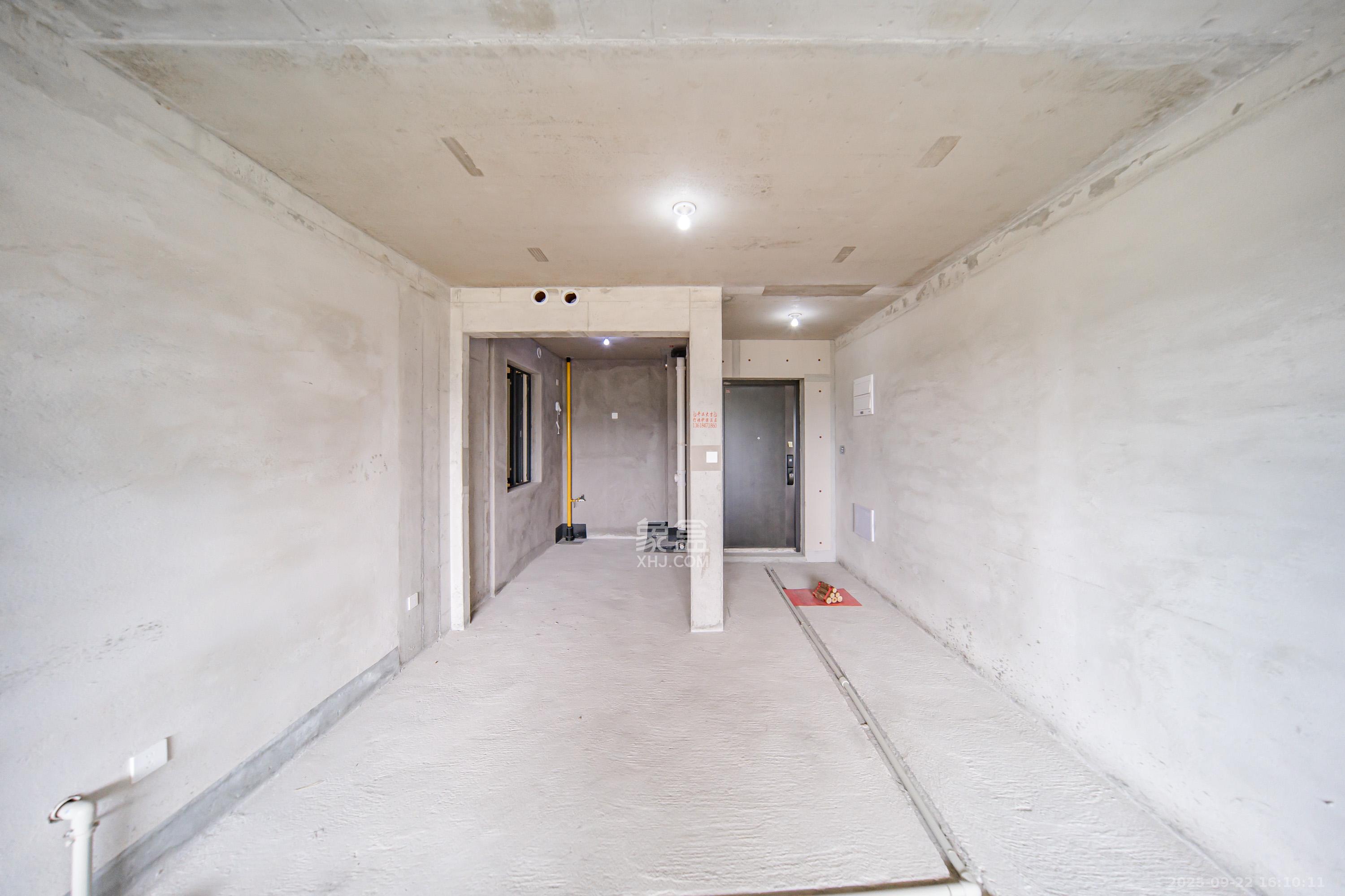 中建钰山湖  4室2厅2卫    168.0万其他