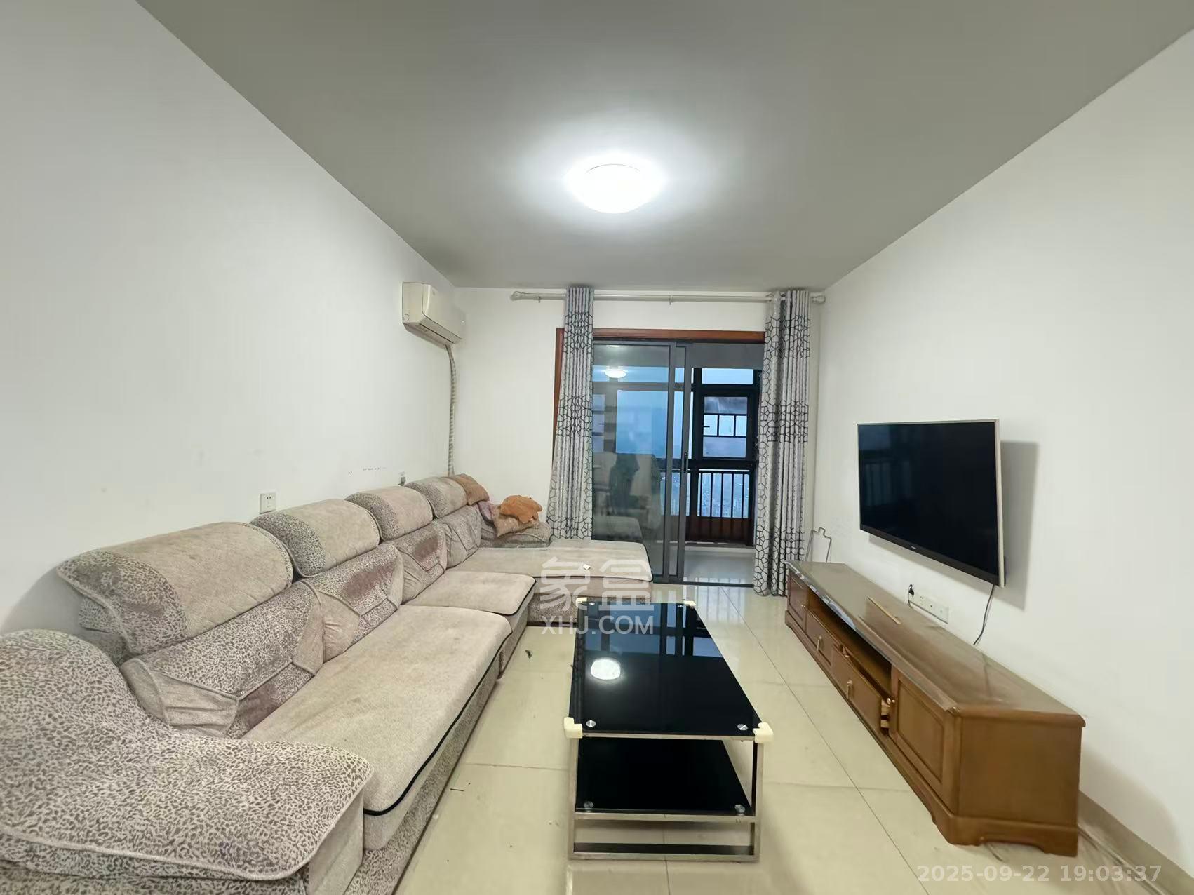 东业上城嘉苑(晟悦国际) 2室2厅1卫 1900.0元/月 东业上城嘉苑(晟悦国际) 2室2厅1卫 1900.0元/月室内图