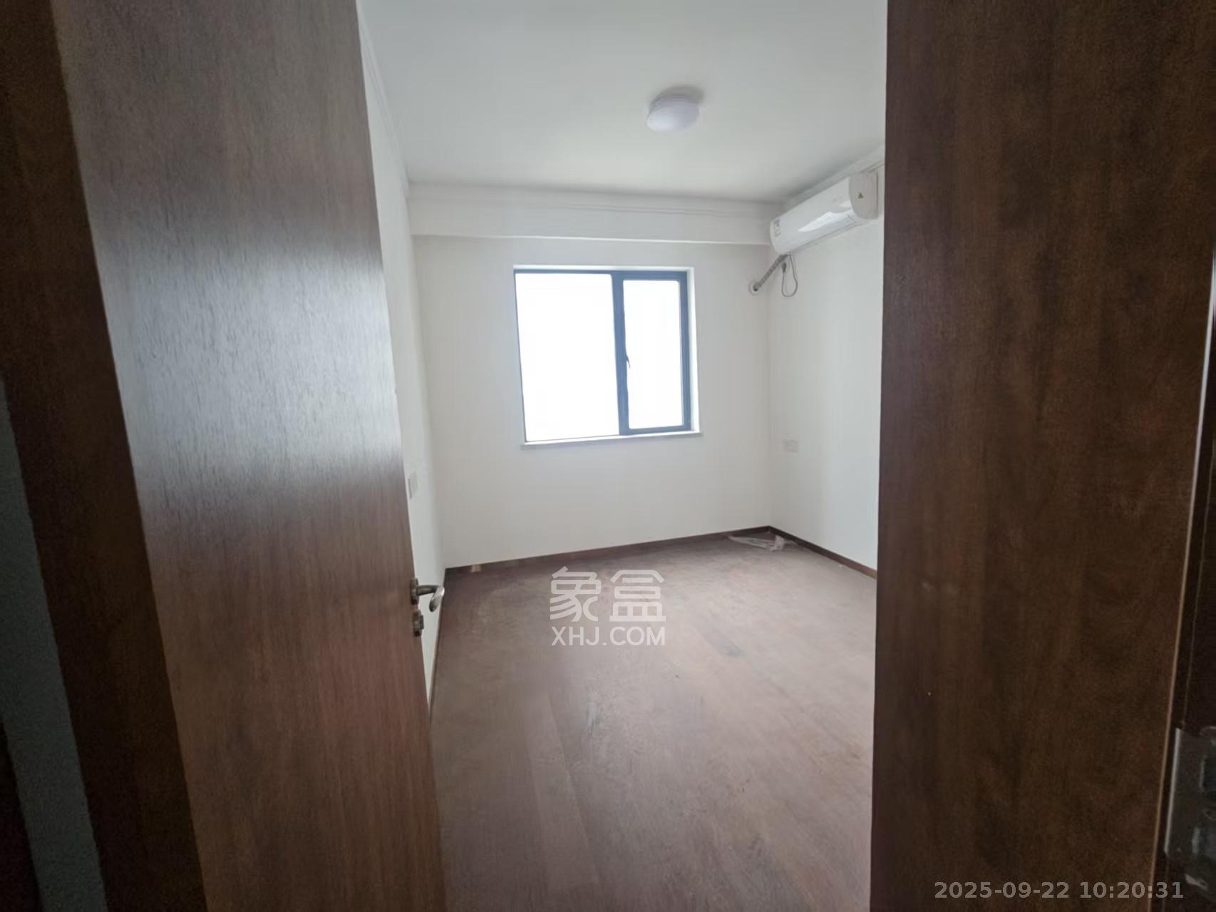 旭辉都会山 4室2厅2卫 4500.0元/月 旭辉都会山 4室2厅2卫 4500.0元/月室内图