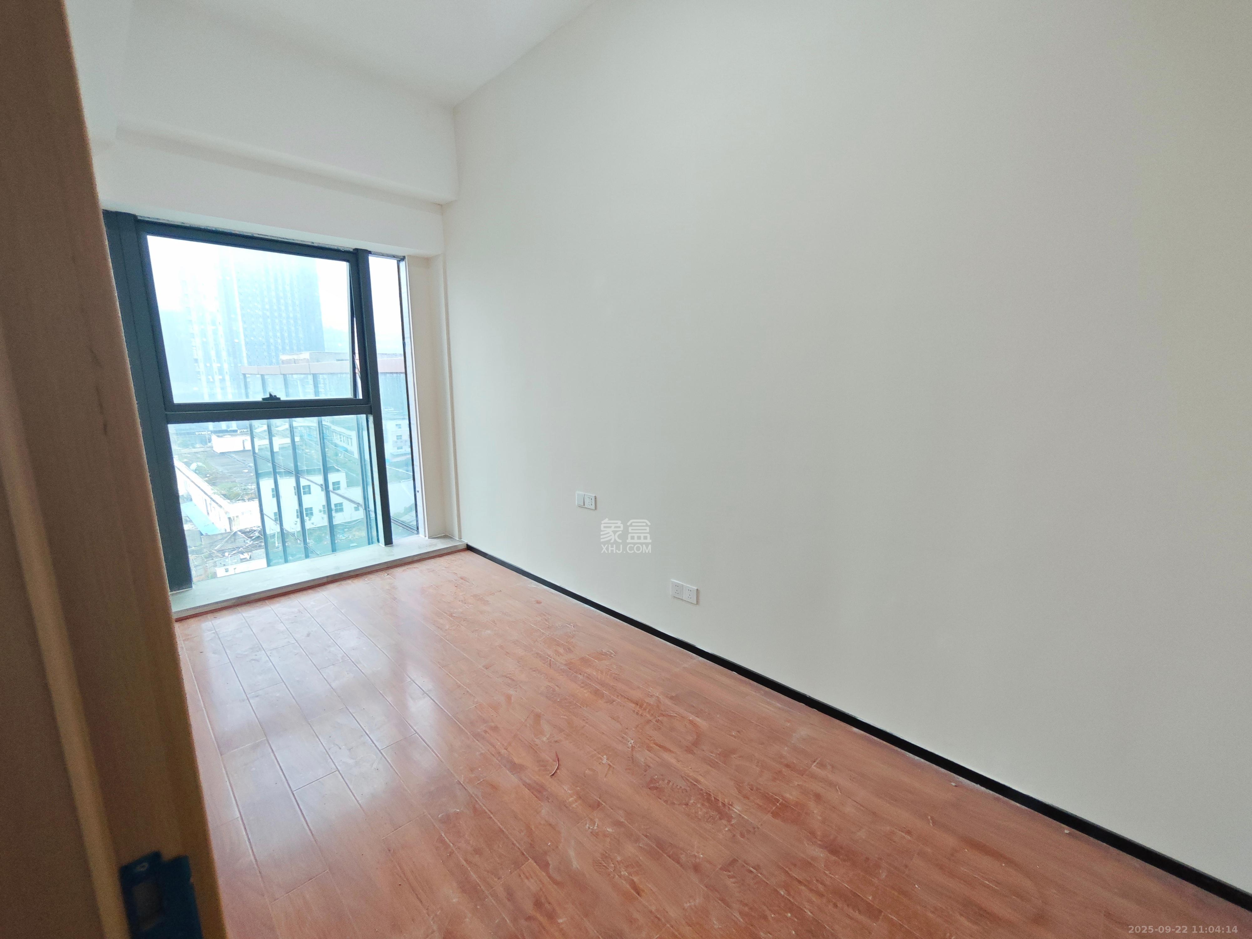 恒大珺悦府   110.0㎡      2950.0元/月室内图