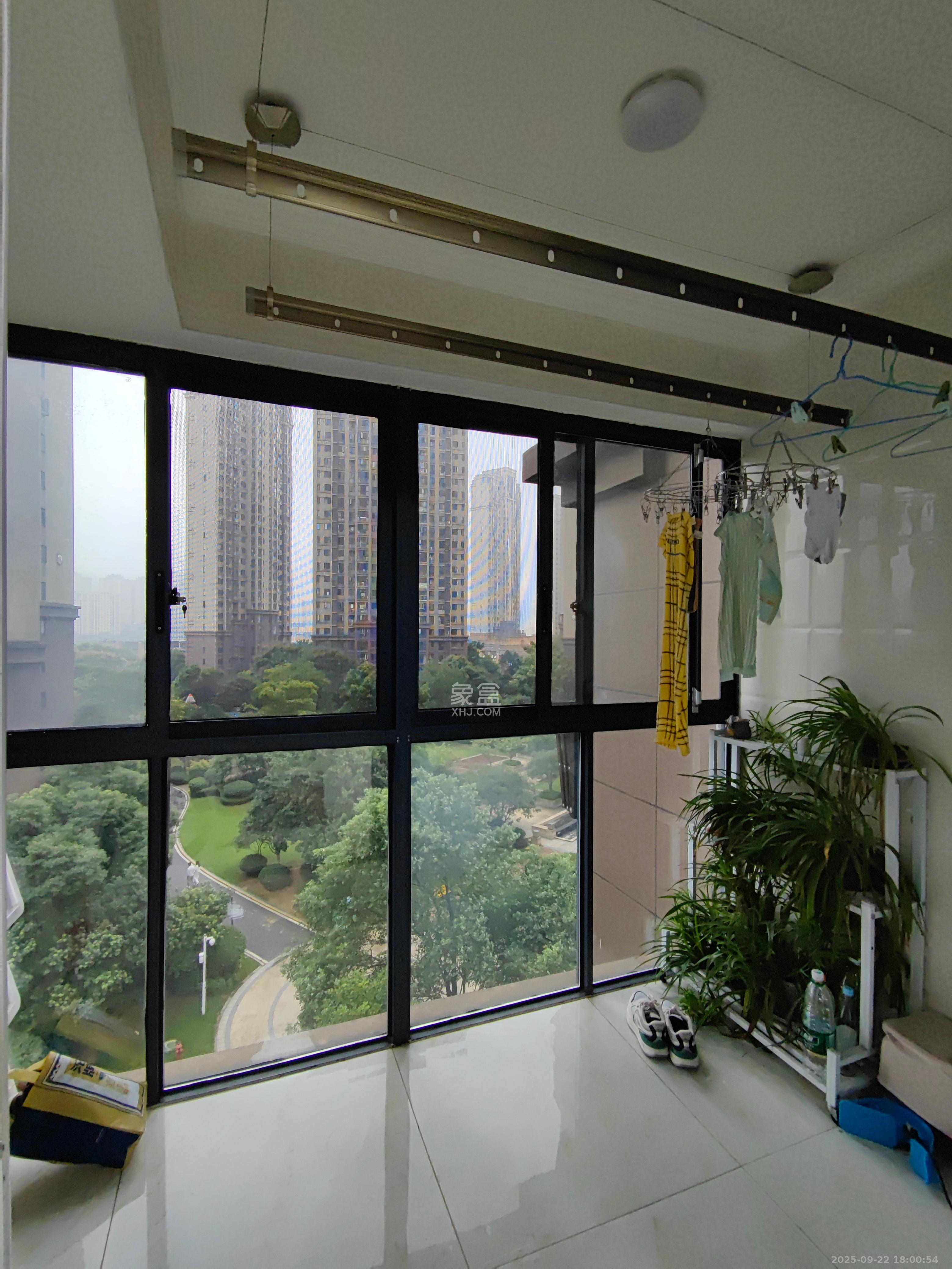 中建梅溪湖中心 3室2厅1卫 2900.0元/月 中建梅溪湖中心 3室2厅1卫 2900.0元/月室内图