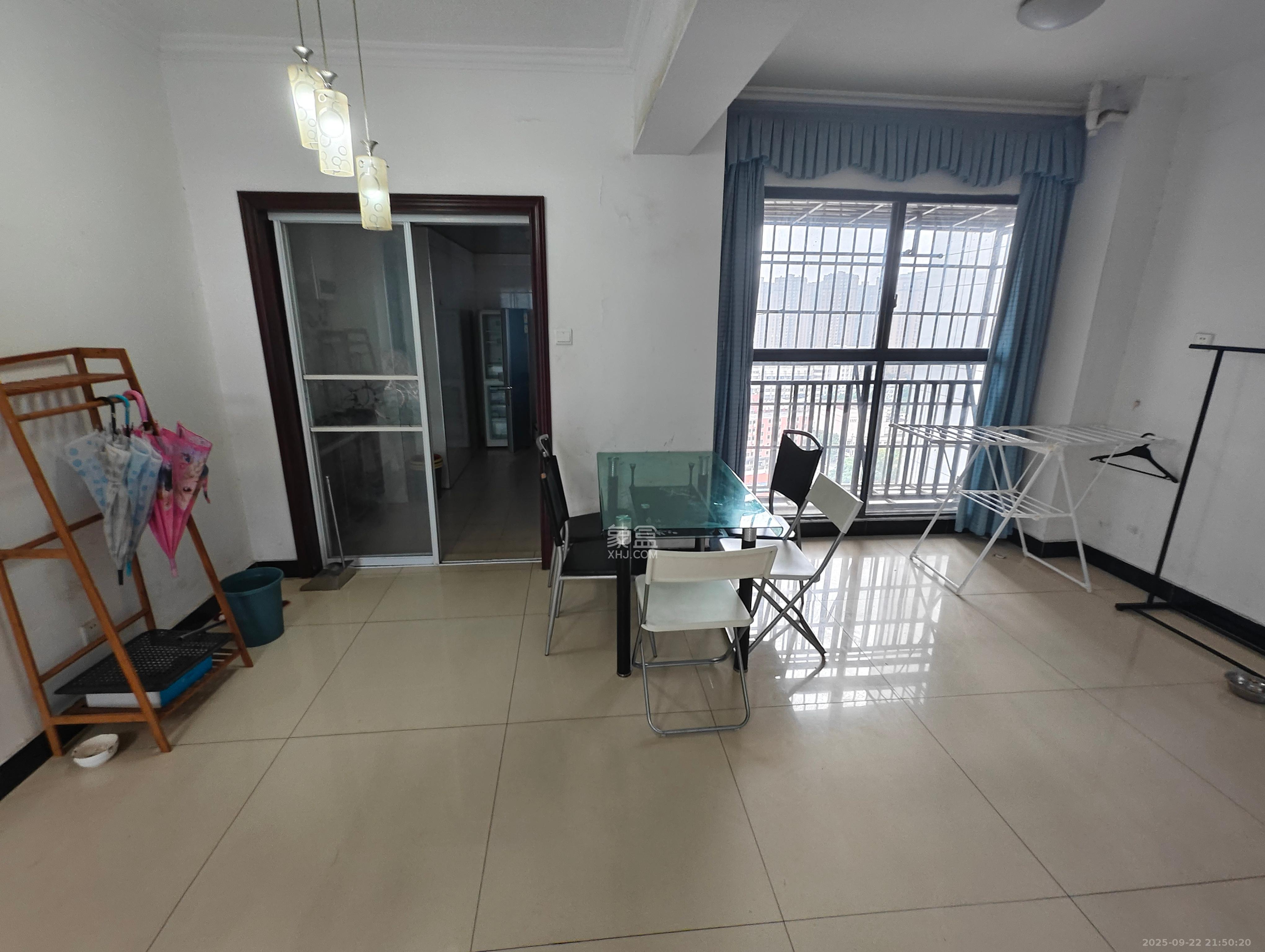 云鼎公馆 2室2厅1卫 2100.0元/月 云鼎公馆 2室2厅1卫 2100.0元/月室内图