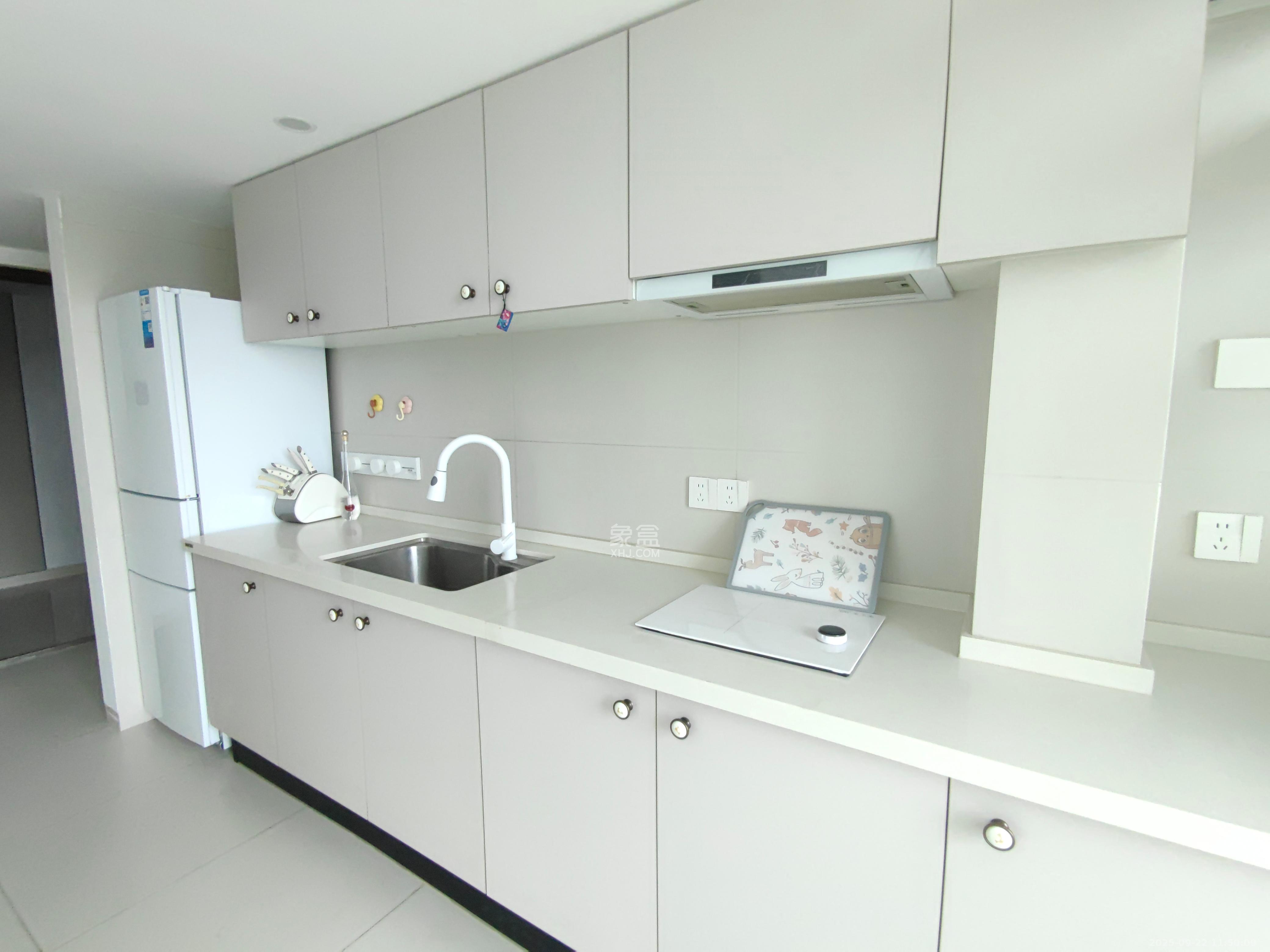 京武浪琴山三期（京武中心）  2室2厅2卫    3500.0元/月室内图