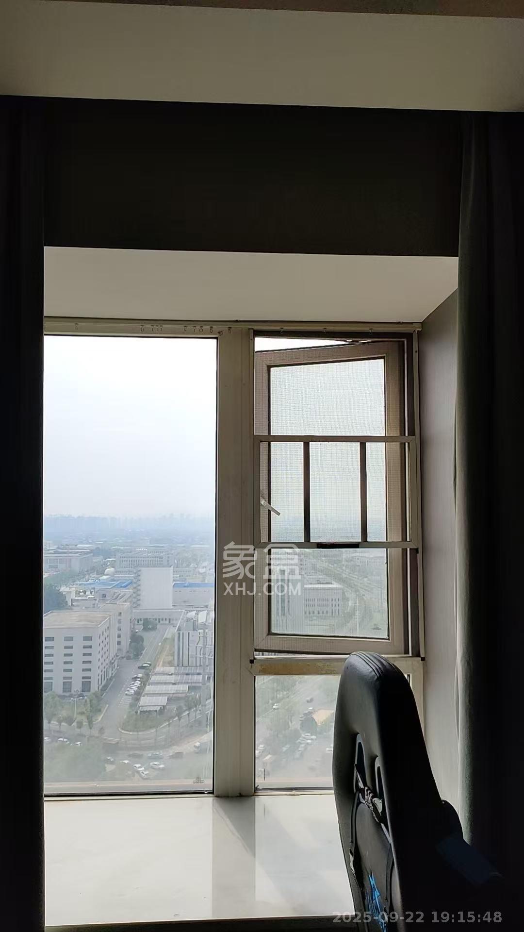 保利香槟国际 1室0厅0卫 1300.0元/月 保利香槟国际 1室0厅0卫 1300.0元/月室内图