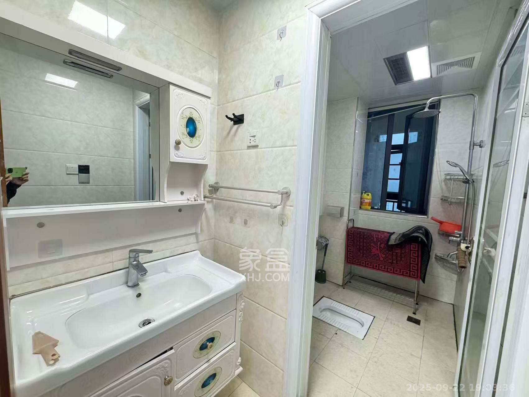 东业上城嘉苑(晟悦国际) 2室2厅1卫 1900.0元/月 东业上城嘉苑(晟悦国际) 2室2厅1卫 1900.0元/月室内图