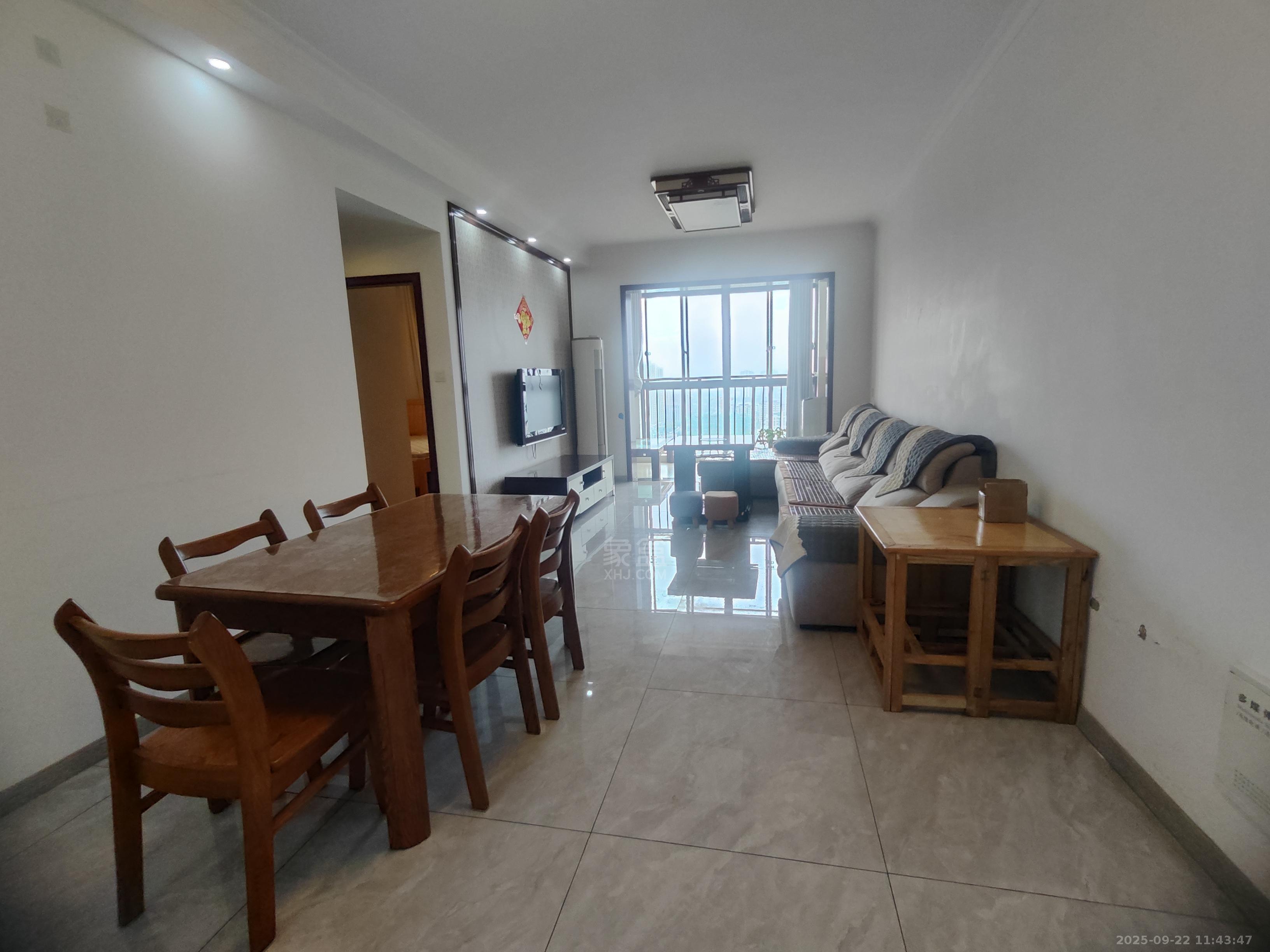 武广国际学苑 3室2厅1卫 1800.0元/月 武广国际学苑 3室2厅1卫 1800.0元/月室内图