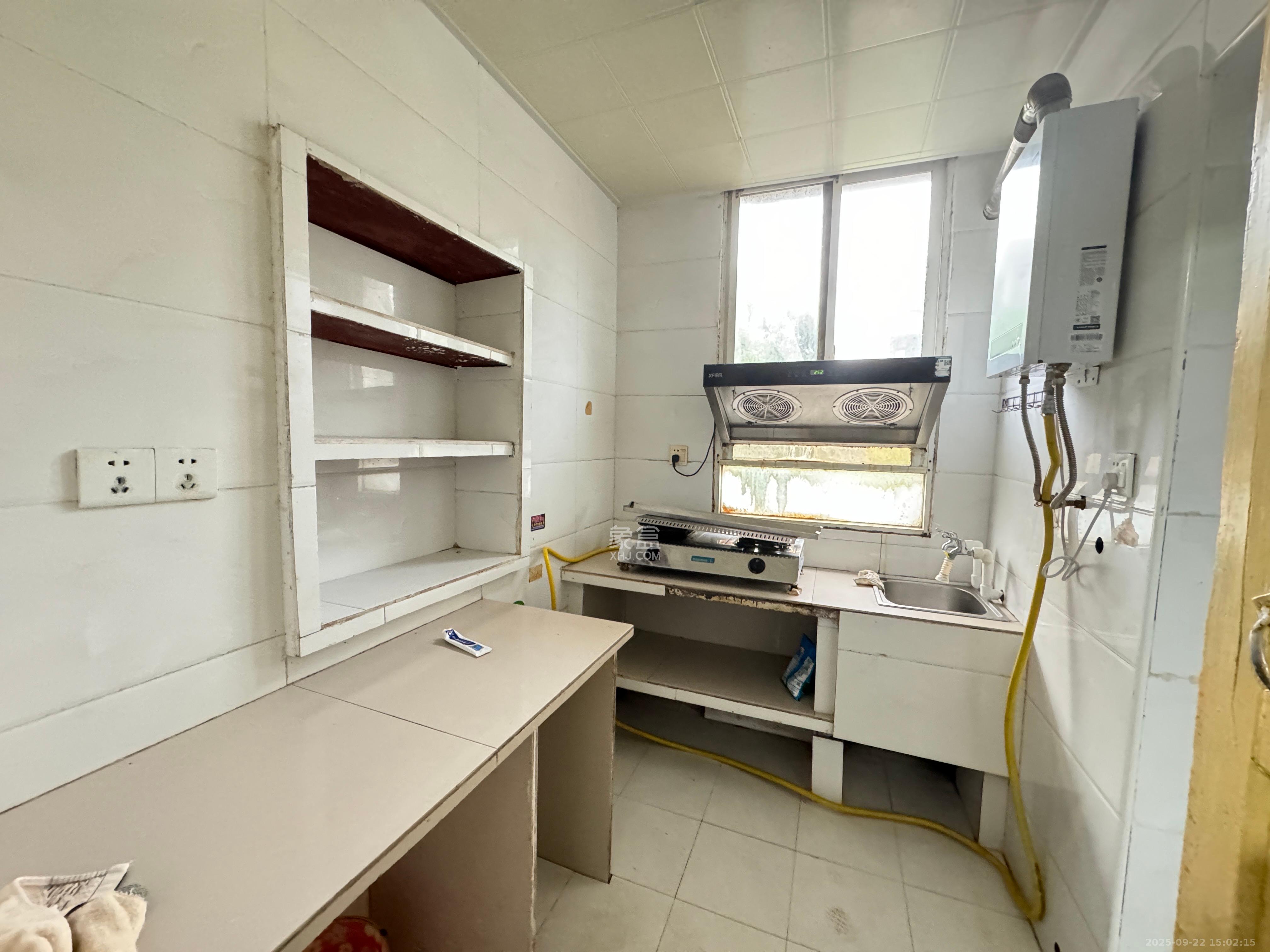 望月湖小区九片 3室1厅1卫 2200.0元/月 望月湖小区九片 3室1厅1卫 2200.0元/月室内图