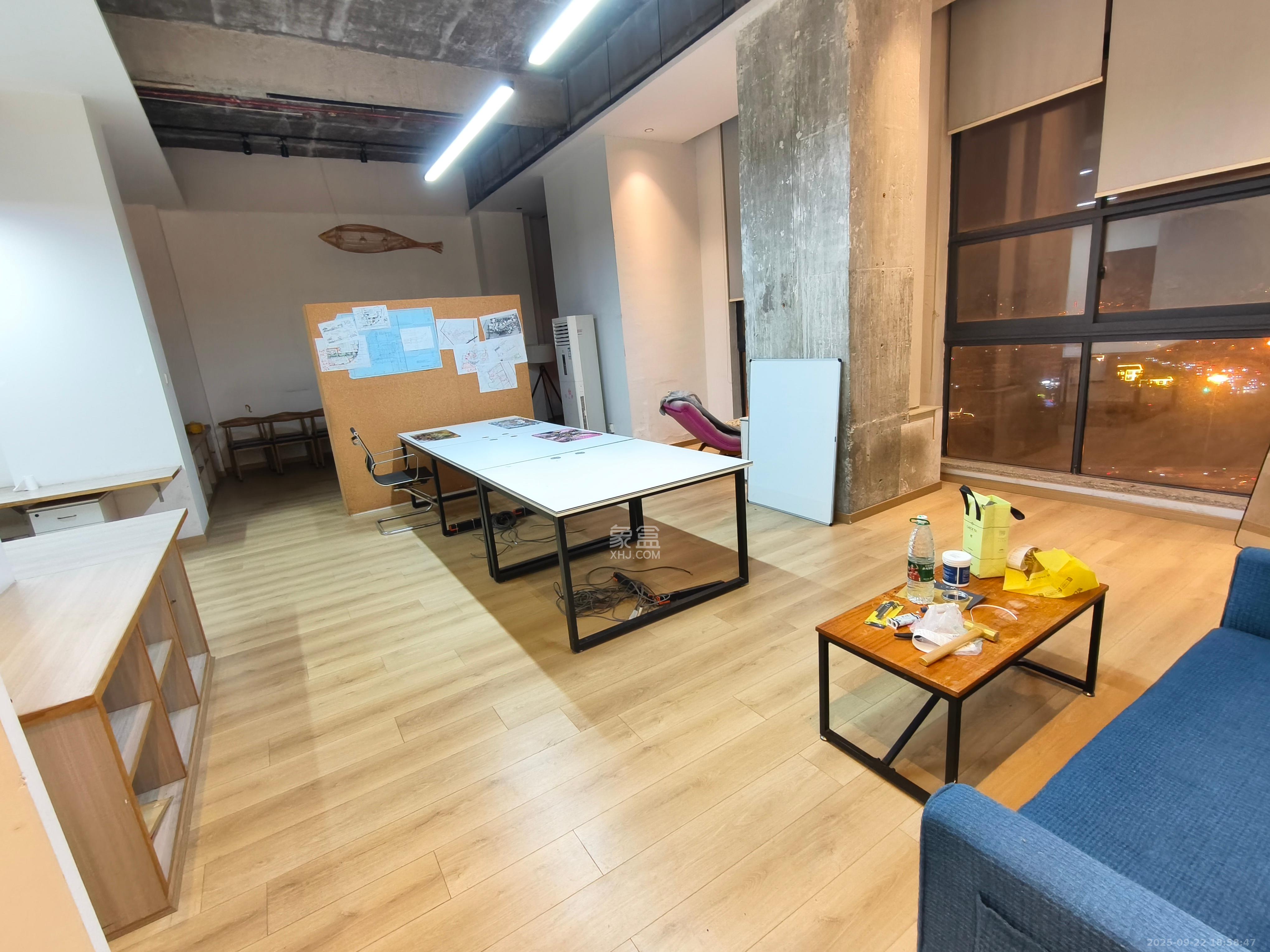 兰亭湾畔 3室1厅1卫 3500.0元/月 兰亭湾畔 3室1厅1卫 3500.0元/月室内图