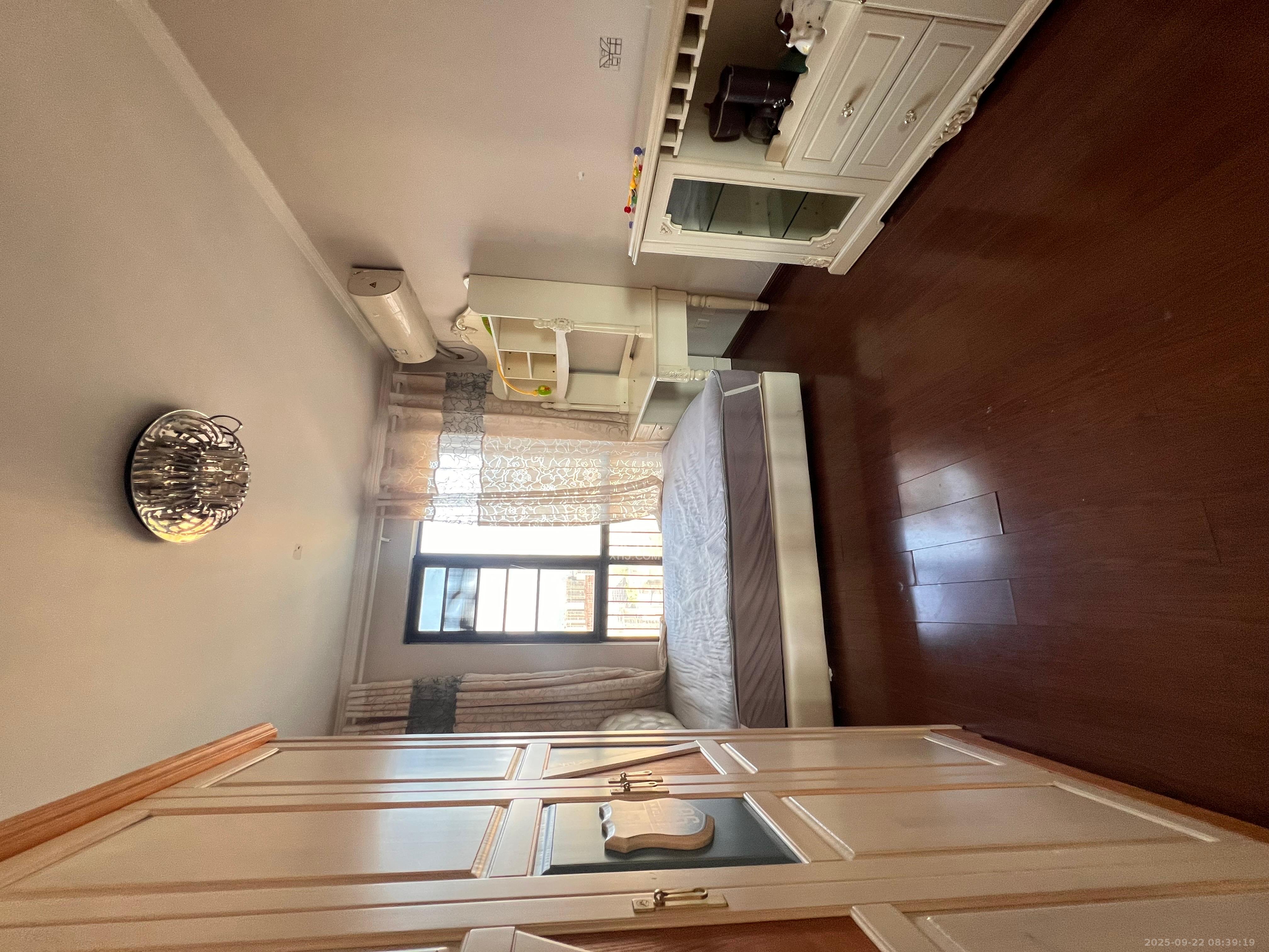 万科城 1室2厅0卫 3000.0元/月 万科城 1室2厅0卫 3000.0元/月室内图