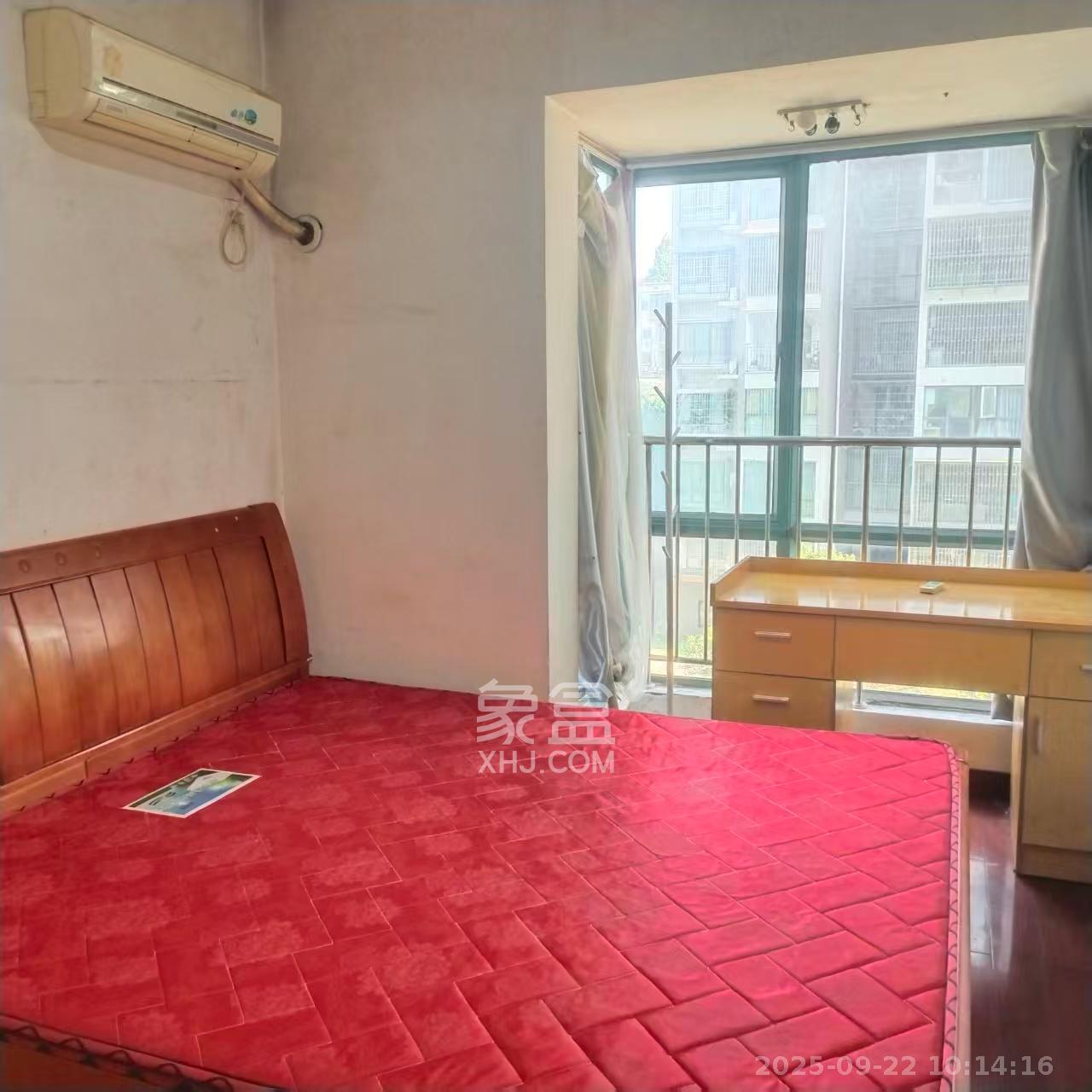 望兴景园一期  3室2厅2卫    2300.0元/月室内图