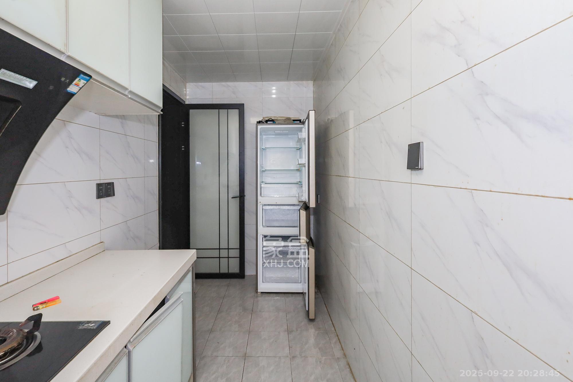 协信星澜汇 4室2厅2卫 172.0万 协信星澜汇 4室2厅2卫 172.0万厨房