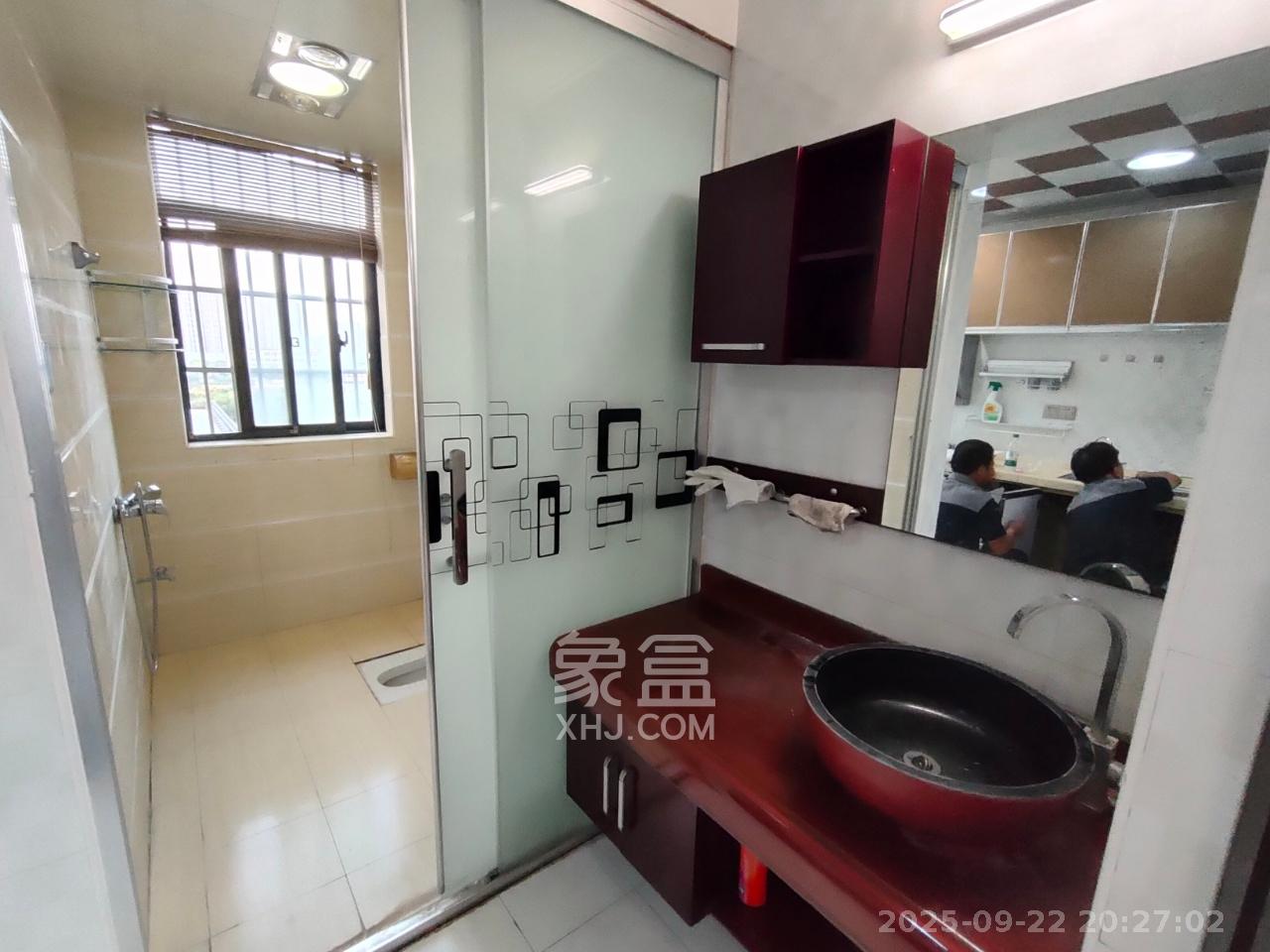 星城映象 3室2厅2卫 2400.0元/月 星城映象 3室2厅2卫 2400.0元/月室内图