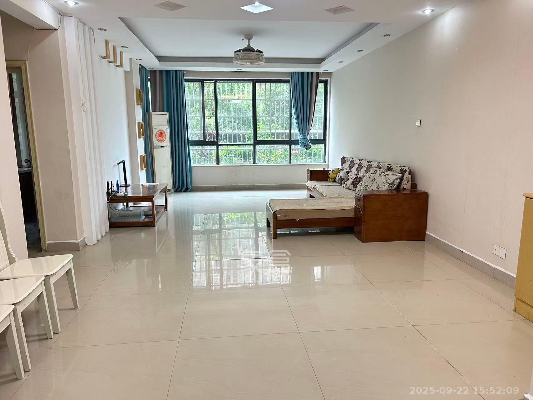 恒盛世家 3室2厅2卫 2300.0元/月 恒盛世家 3室2厅2卫 2300.0元/月室内图