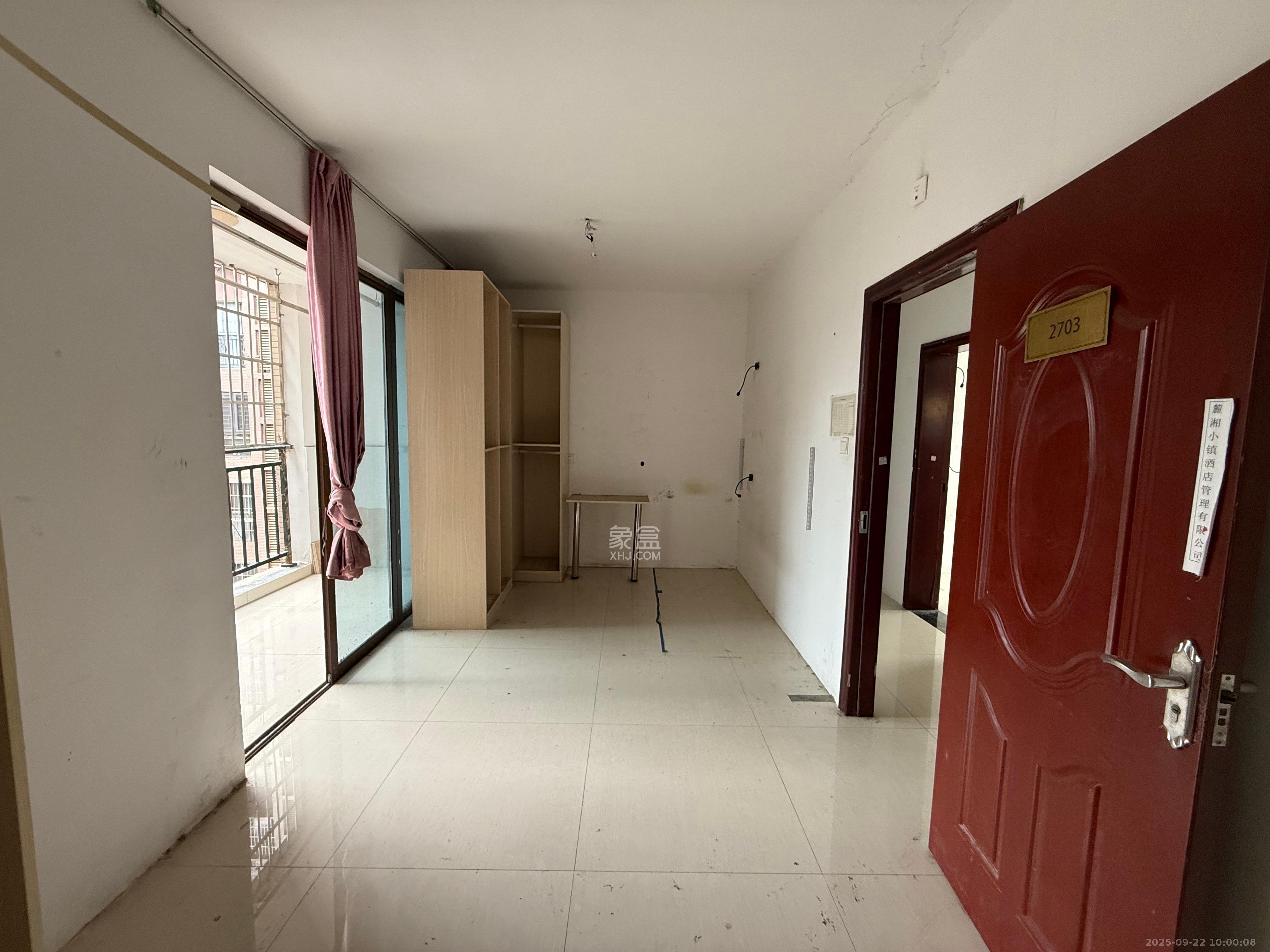 湖湾世景 4室2厅1卫 1500.0元/月 湖湾世景 4室2厅1卫 1500.0元/月室内图