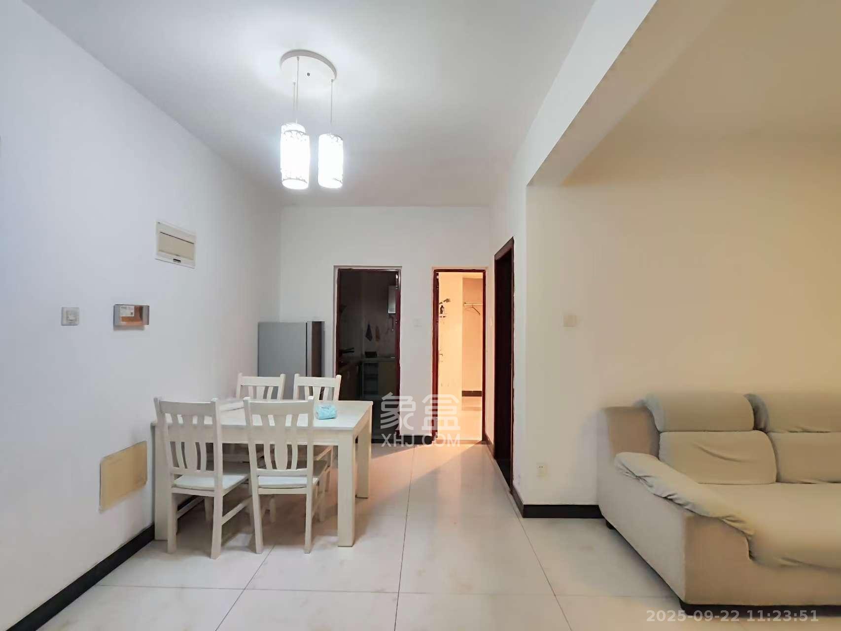 长高圆梦佳苑  2室2厅1卫    1700.0元/月室内图