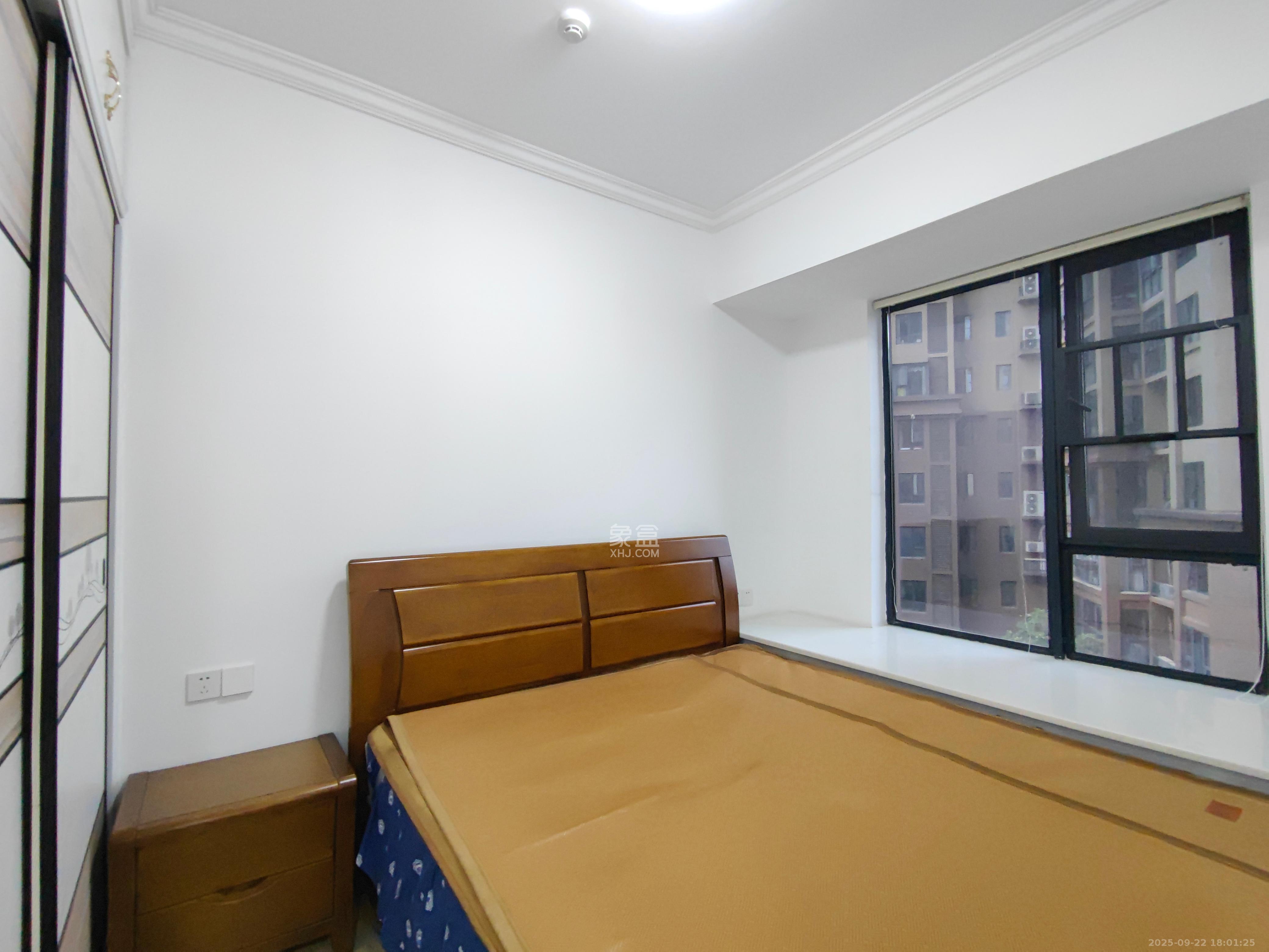 中建梅溪湖中心  3室2厅1卫    2900.0元/月室内图