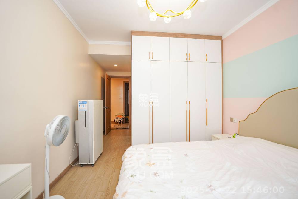 金地铂悦 4室2厅2卫 3400.0元/月 金地铂悦 4室2厅2卫 3400.0元/月室内图