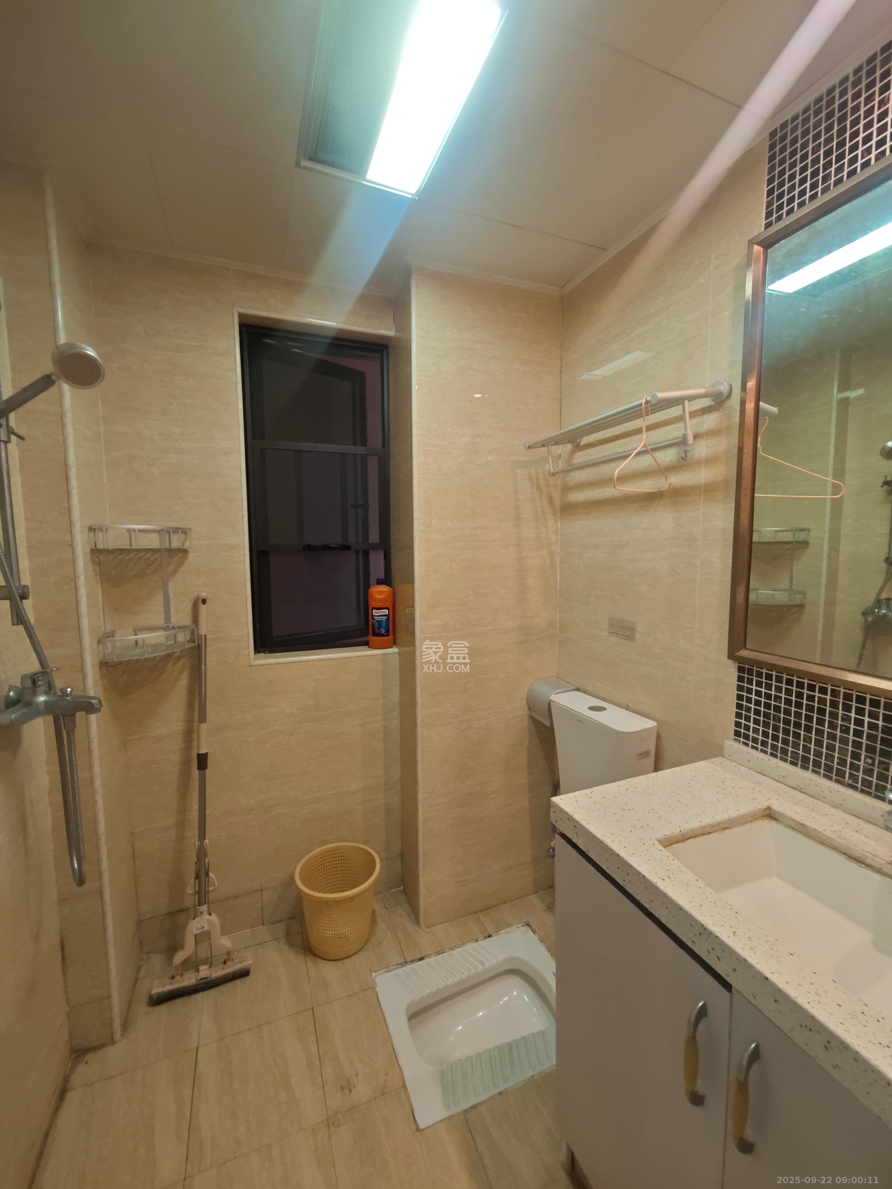 五江天街北区 2室2厅1卫 2400.0元/月 五江天街北区 2室2厅1卫 2400.0元/月室内图