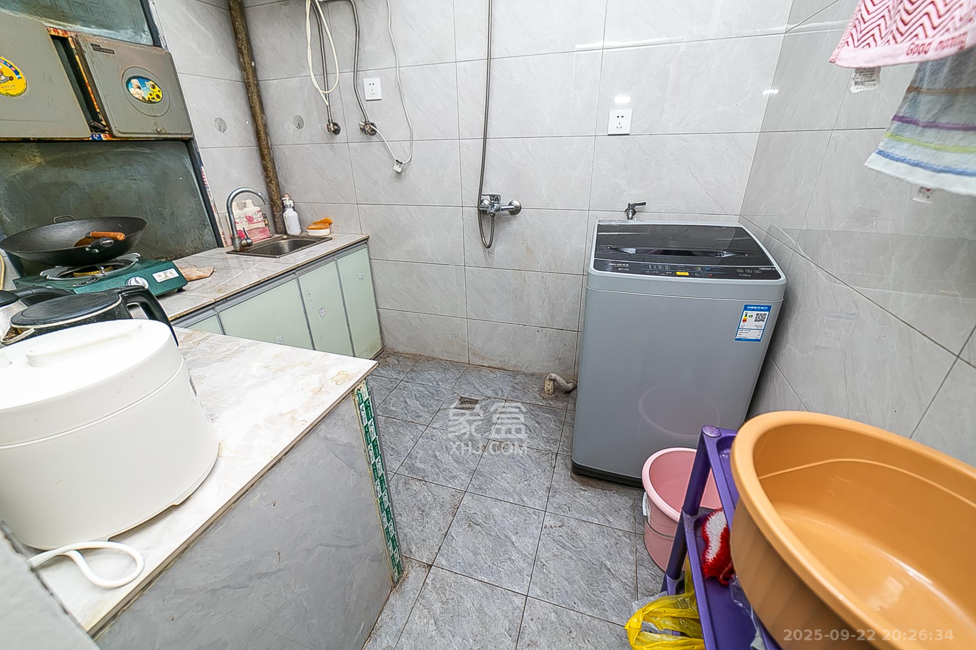 有色金属研究院(湖南有色金属研究院第一、二生活区) 1室1厅1卫 22.0万 有色金属研究院(湖南有色金属研究院第一、二生活区) 1室1厅1卫 22.0万其他