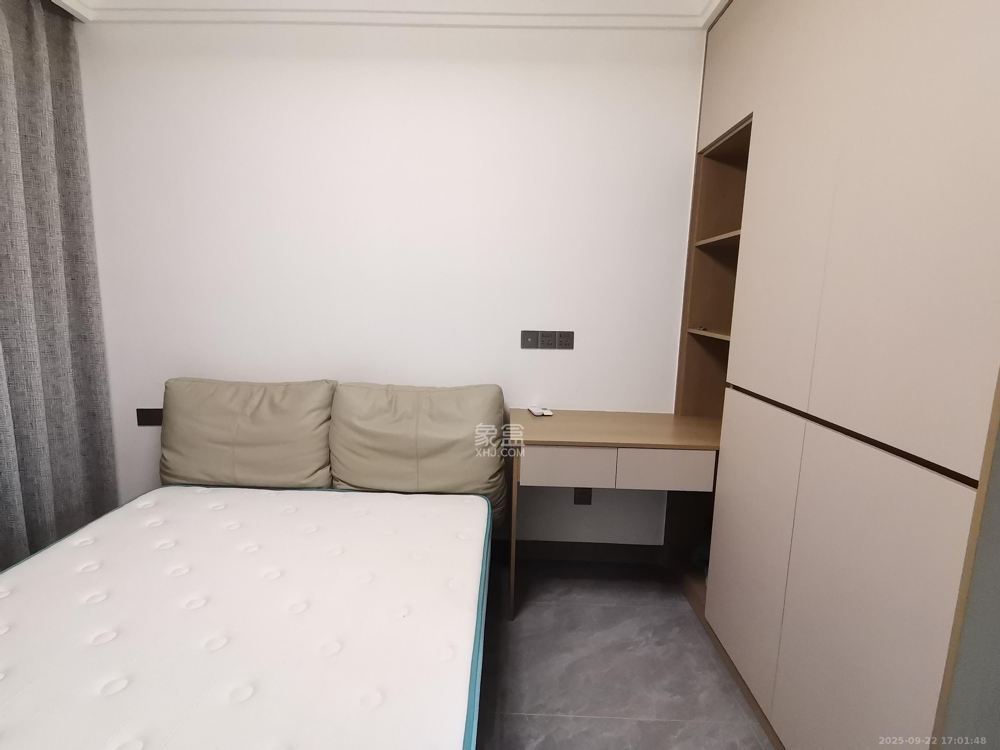 明发阅江悦府  4室2厅2卫   2800.00元/月室内图
