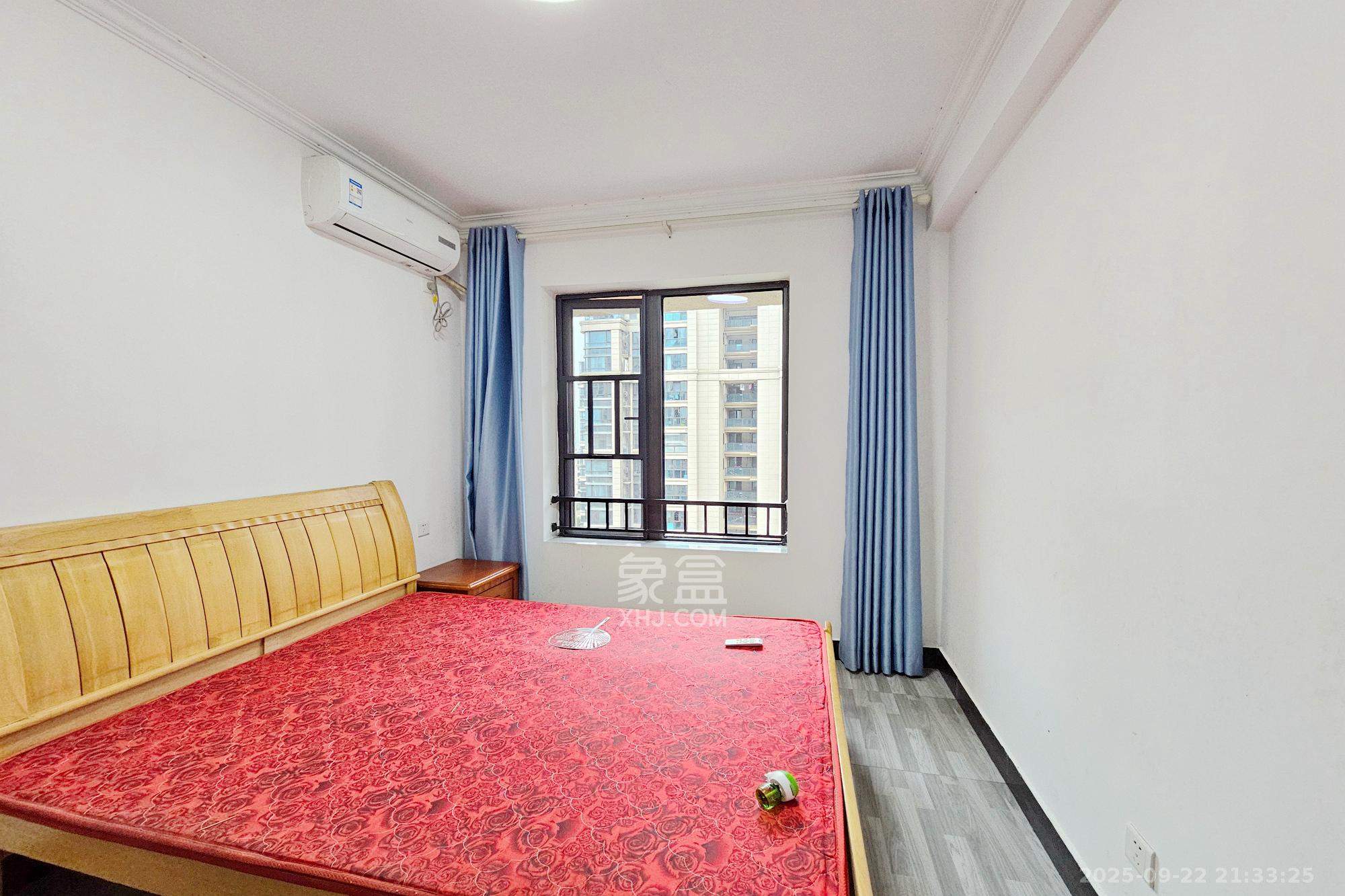 明昇壹城(明昇时代广场)一期  3室2厅1卫    116.0万 明昇壹城(明昇时代广场)一期  3室2厅1卫    116.0万卧室