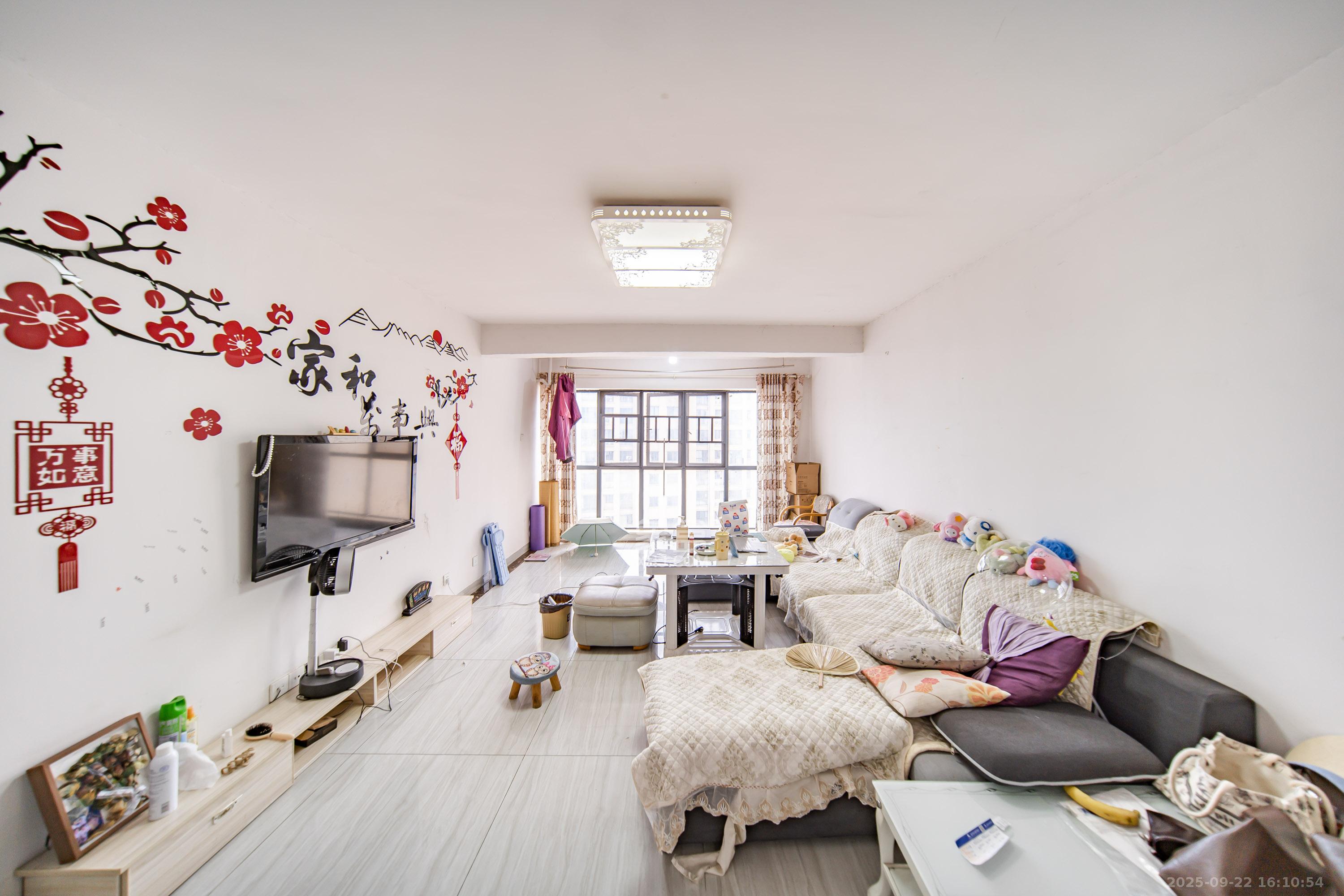 湘熙水郡(观澜海赋家园)  4室2厅2卫    135.0万 湘熙水郡(观澜海赋家园)  4室2厅2卫    135.0万