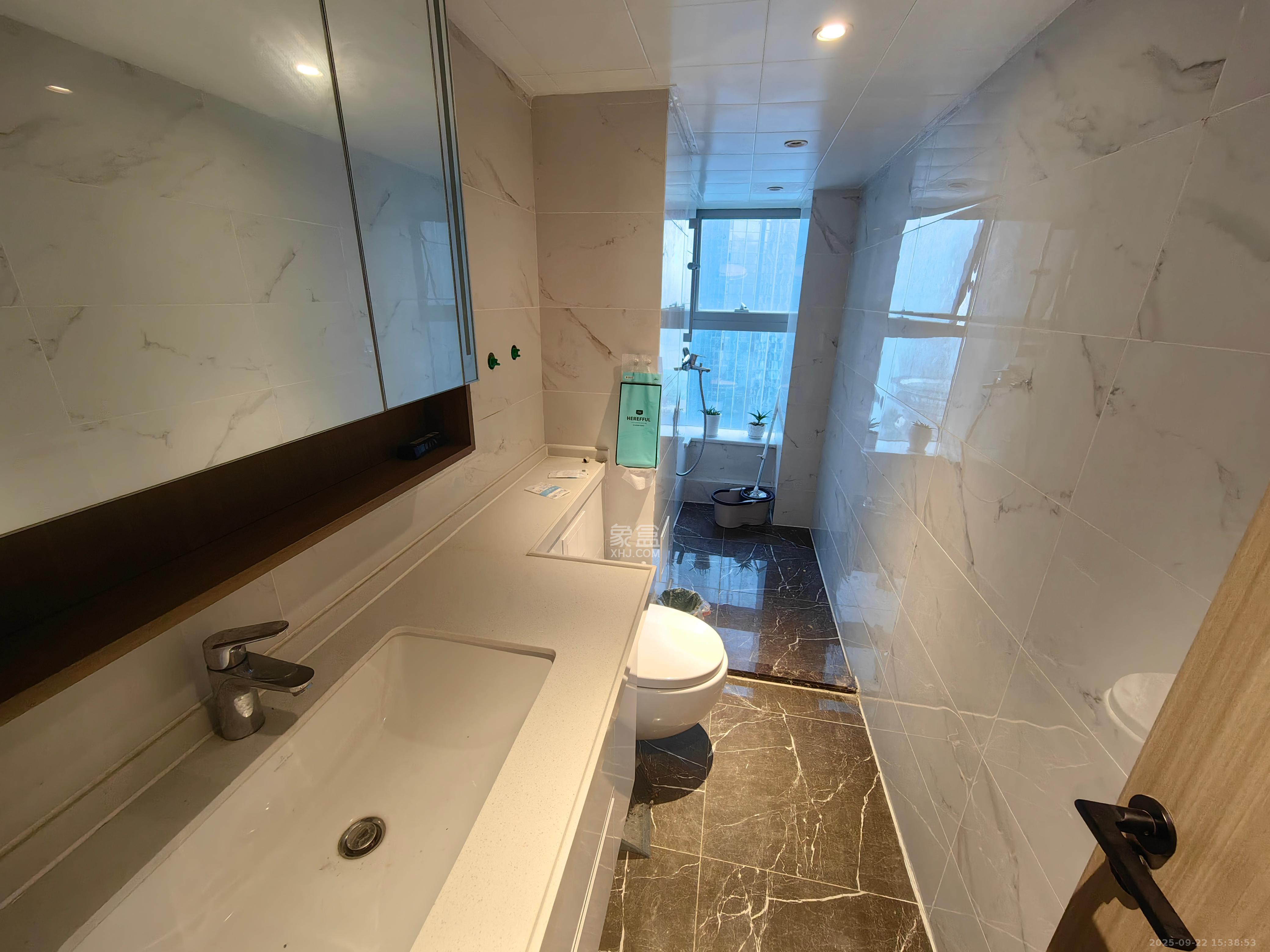 正荣梅溪紫阙台  2室1厅1卫    3000.0元/月室内图