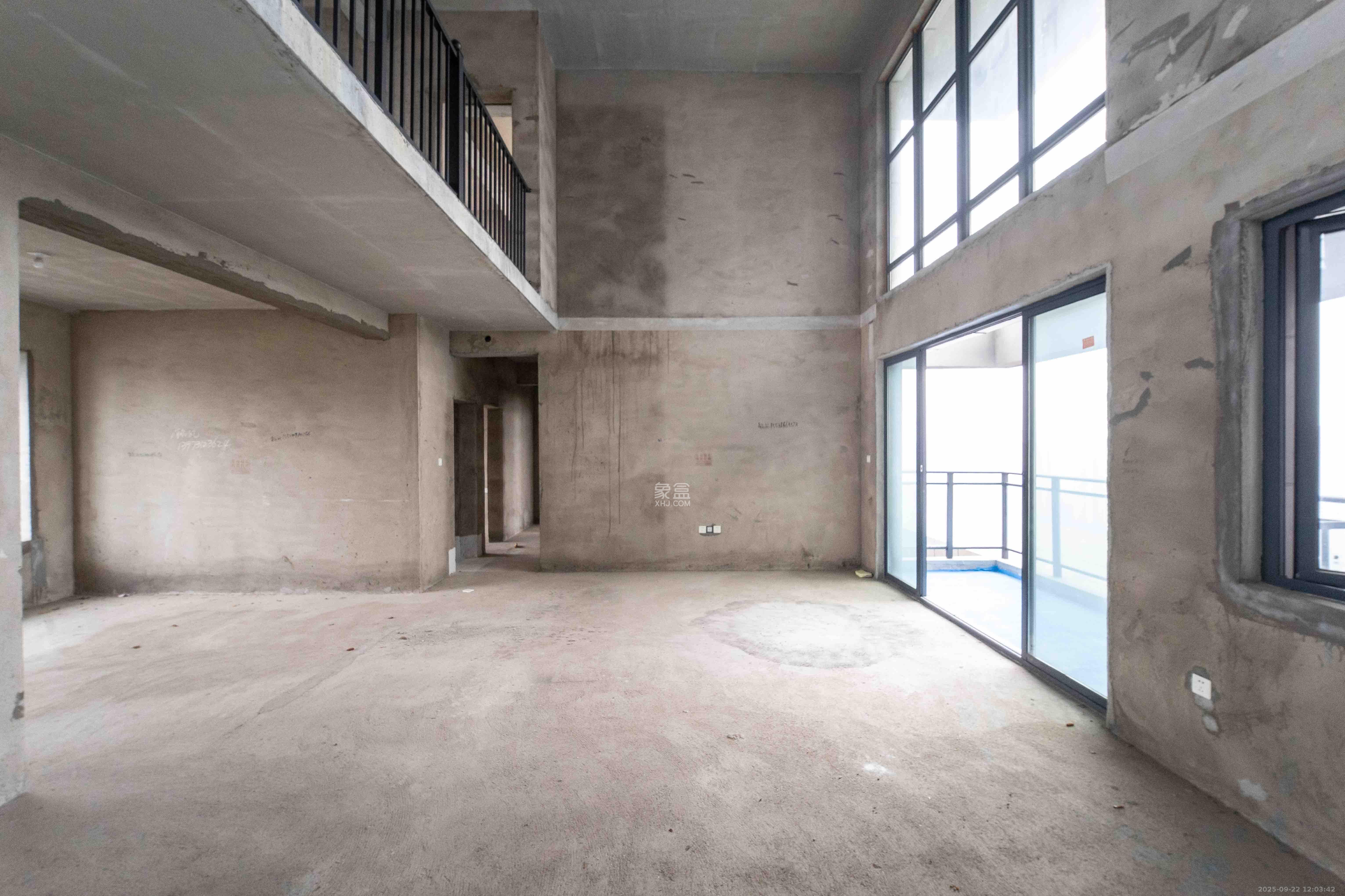 宝能公馆(美联天骄城五期)  1室0厅0卫    3000.0元/月 宝能公馆(美联天骄城五期)  1室0厅0卫    3000.0元/月室内图