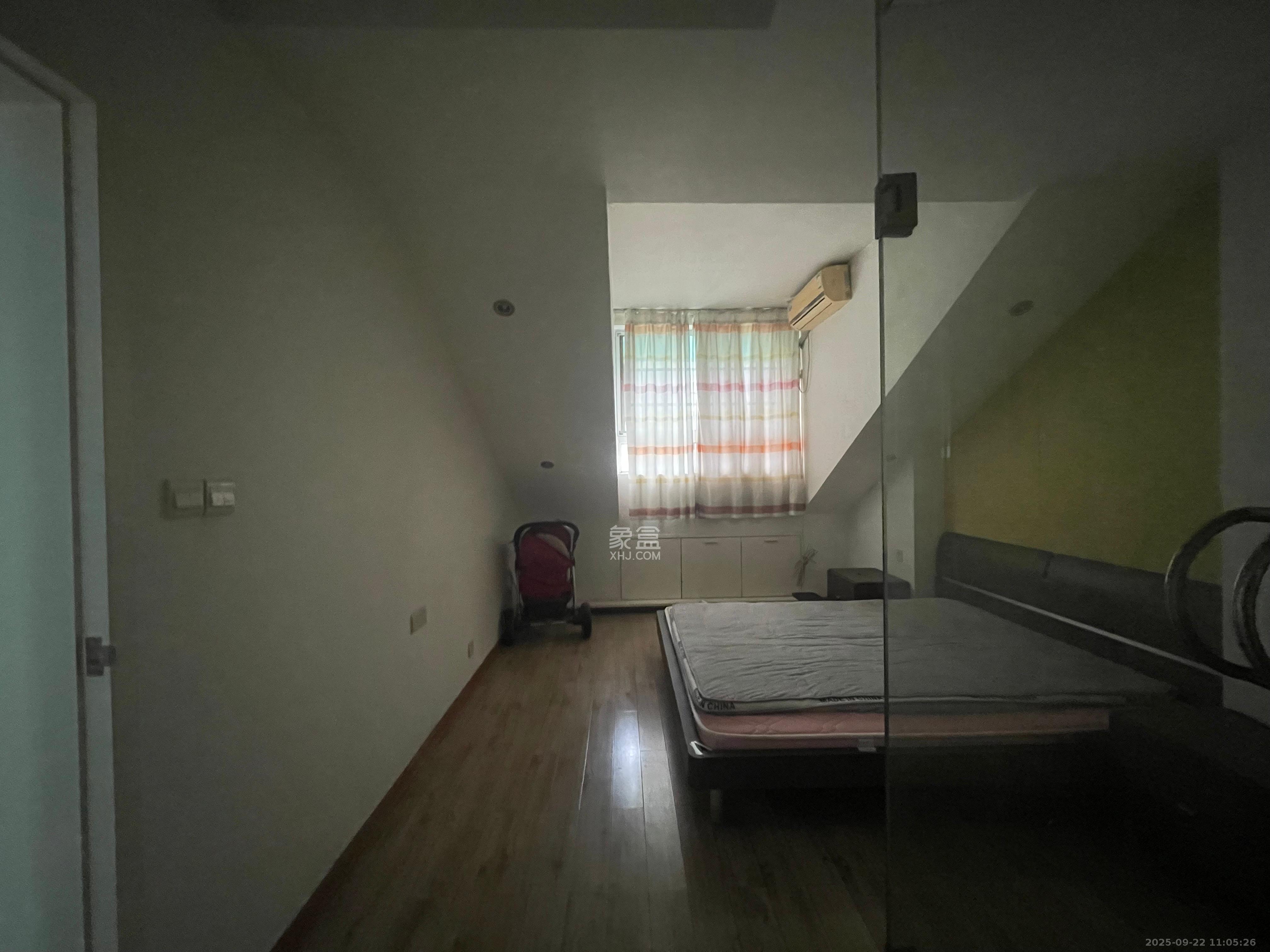 滨江美寓(滨江丽园) 3室2厅2卫 2500.0元/月 滨江美寓(滨江丽园) 3室2厅2卫 2500.0元/月室内图