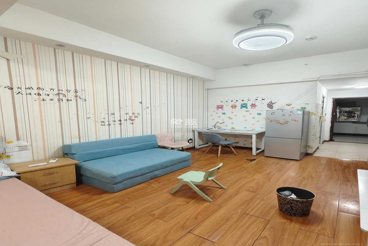 长房天翼未来城 1室1厅1卫 1400.0元/月 长房天翼未来城 1室1厅1卫 1400.0元/月室内图