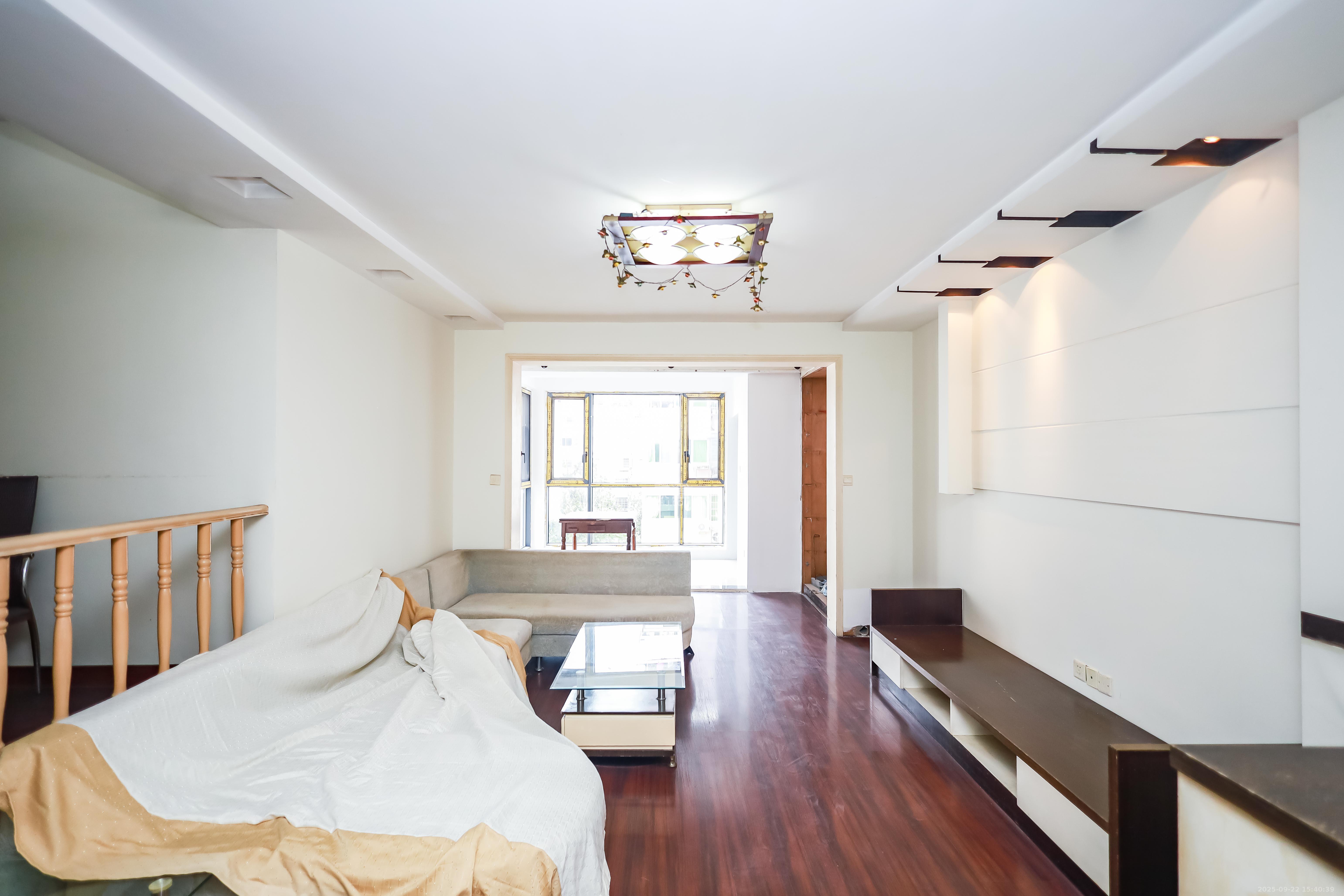 咸嘉新村嘉明苑  3室2厅2卫    98.0万