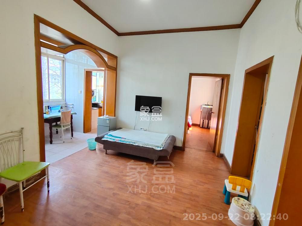 环保局宿舍纺织路27号 3室1厅1卫 900.0元/月 环保局宿舍纺织路27号 3室1厅1卫 900.0元/月室内图