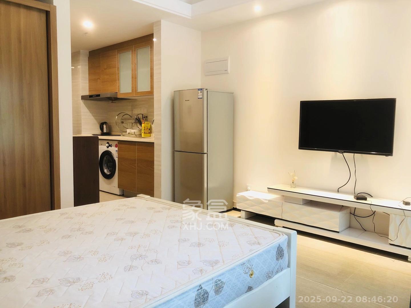 恒大翡翠华庭  1室0厅1卫    1500.0元/月室内图